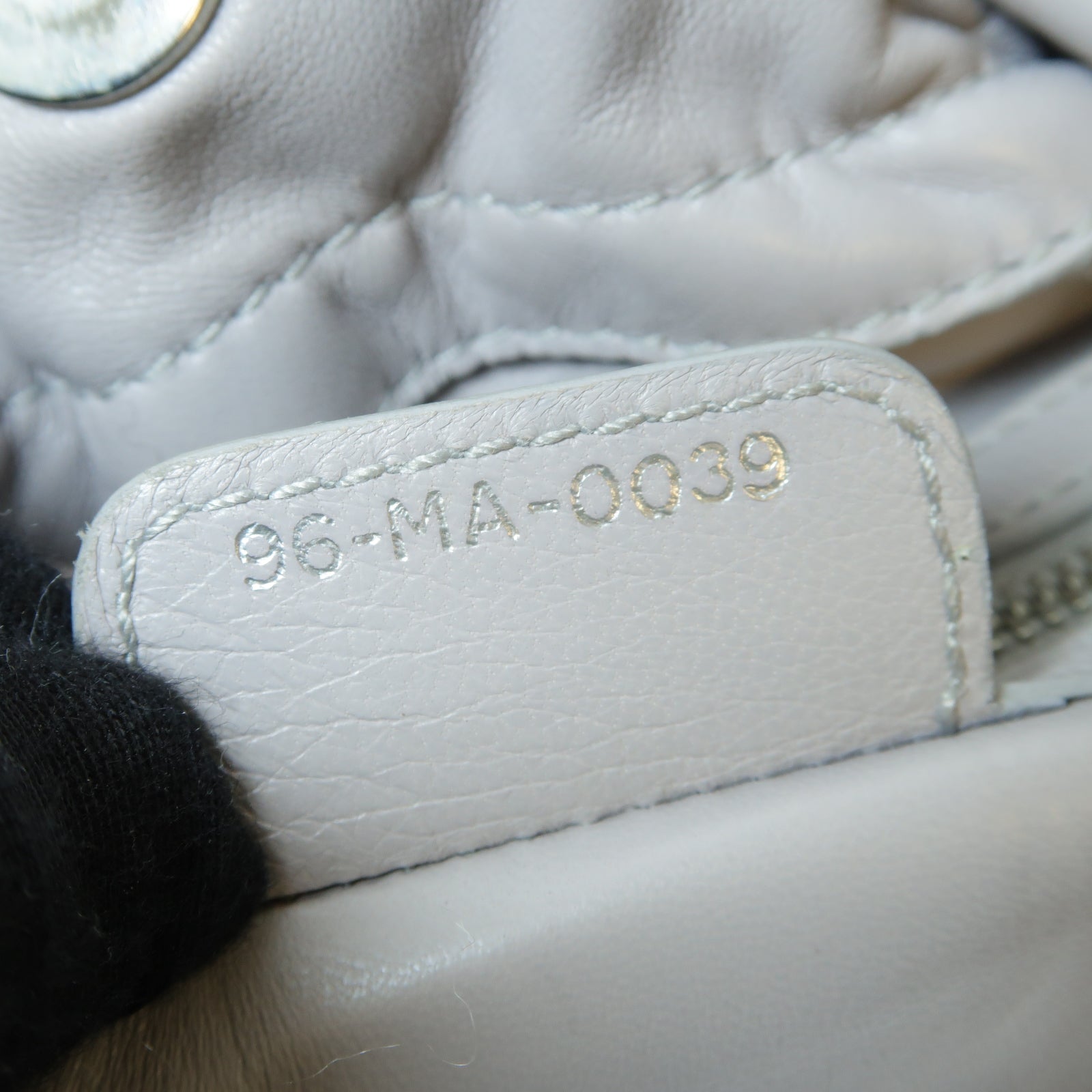 Dior 【激減優惠】皮革Chain Shoulder銀扣鏈帶肩背袋淺紫色