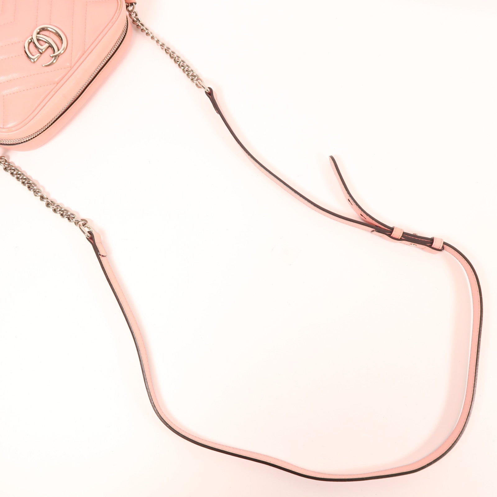 GUCCI 牛皮皮革GG Marmont銀扣肩背袋