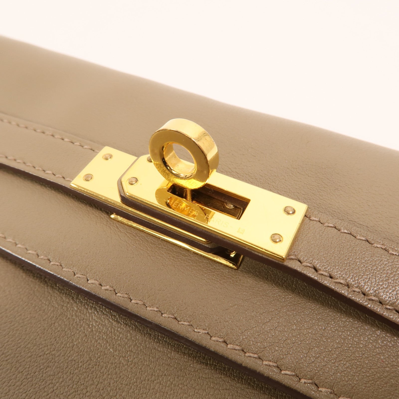 HERMES Swift皮革Kelly Moove肩背袋Etoupe