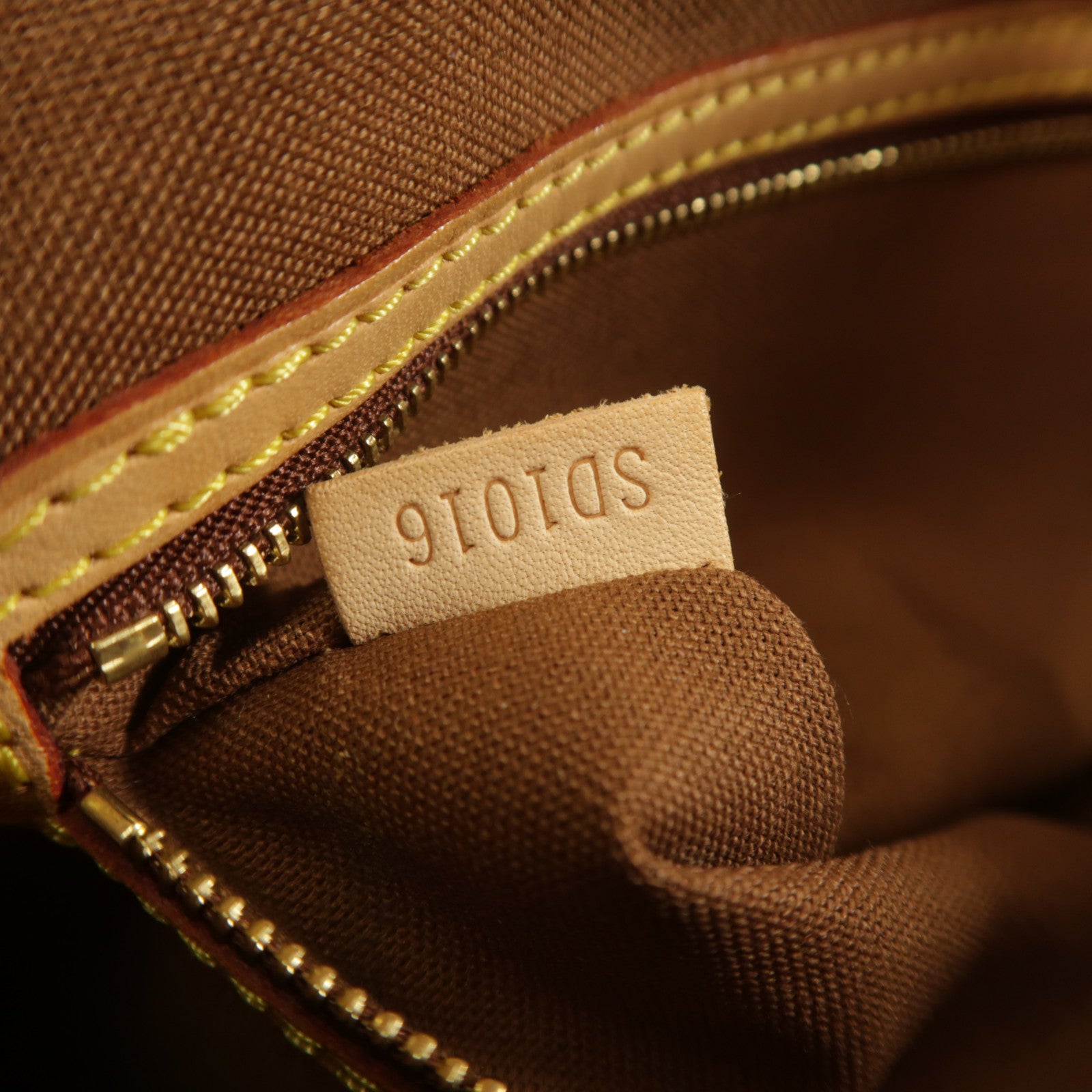 LOUIS VUITTON Monogram Batignolles Horizontal肩背袋