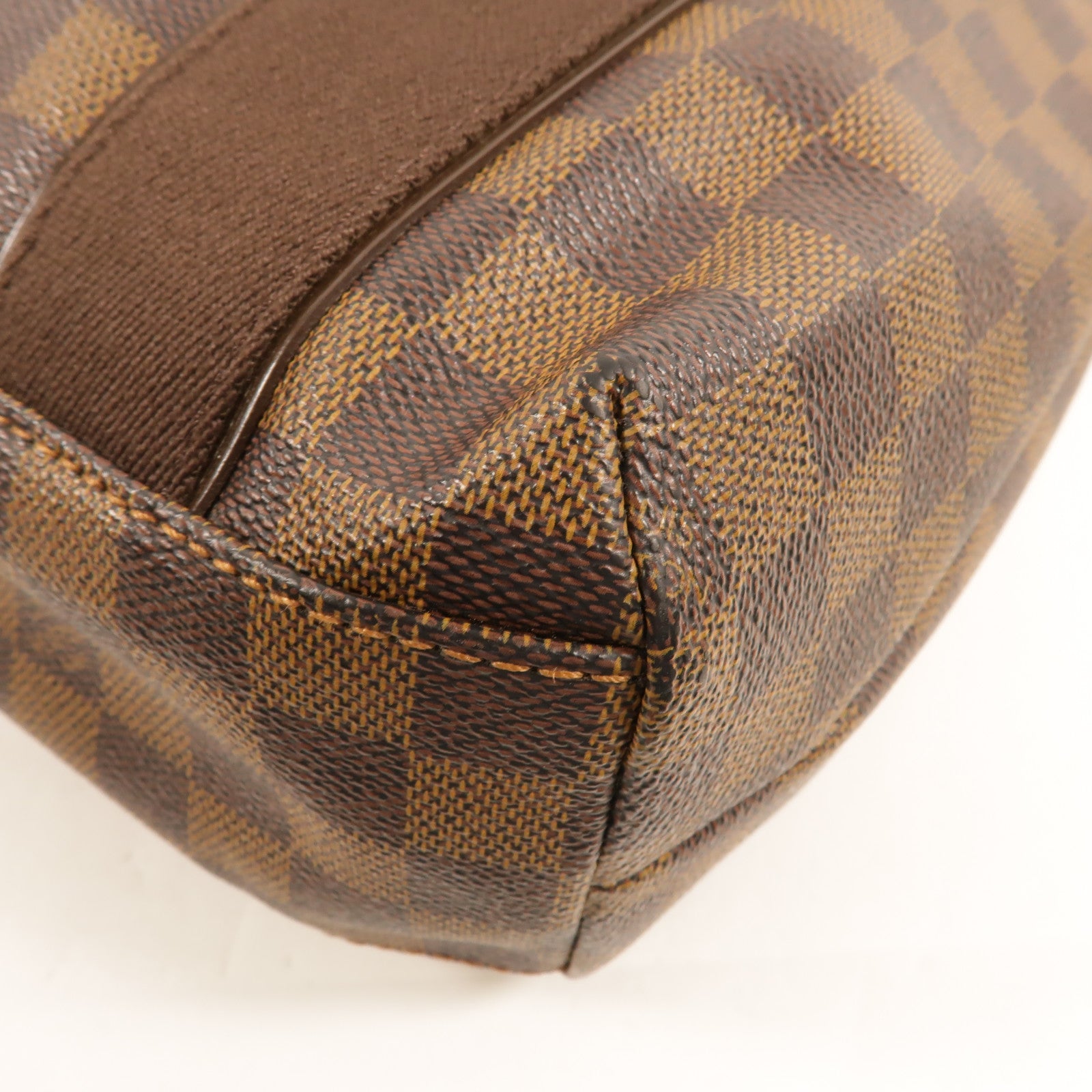 LOUIS VUITTON Damier Beaubourg金扣肩背袋棕色