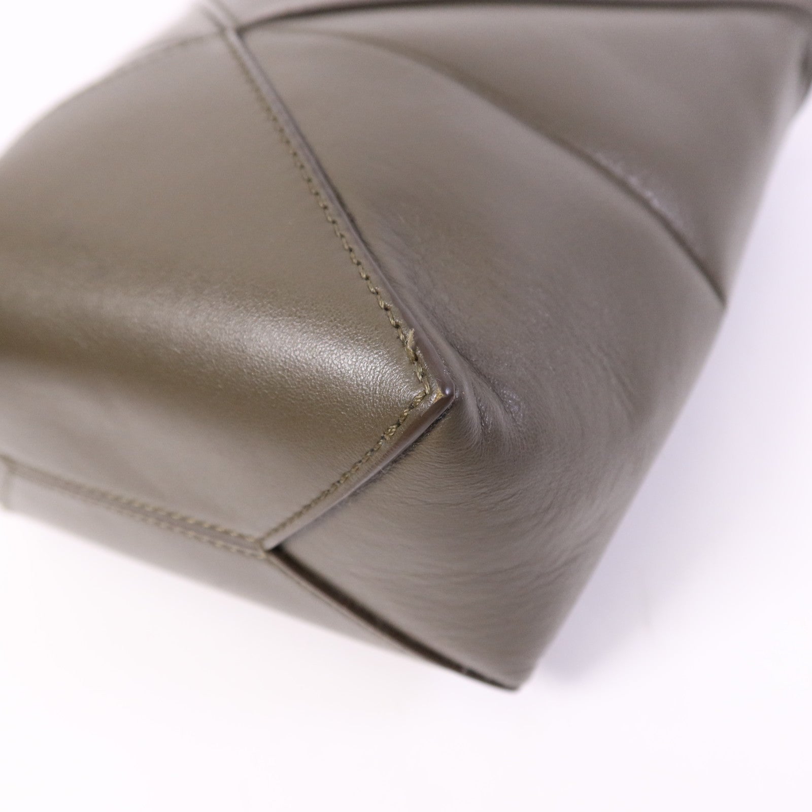 LOEWE 牛皮皮革Mini Puzele Fold Tote金扣手挽肩背兩用袋
