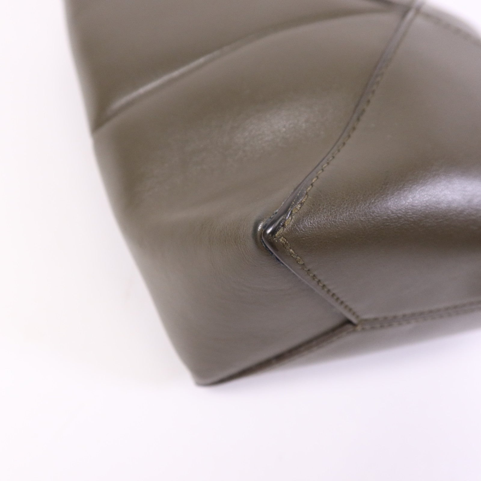 LOEWE 牛皮皮革Mini Puzele Fold Tote金扣手挽肩背兩用袋