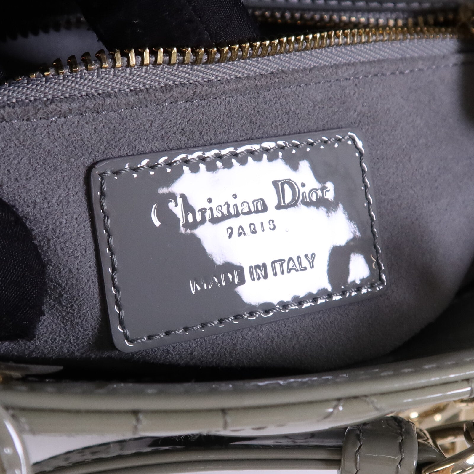 Dior 漆皮皮革Lady Dior Small金扣手挽肩背兩用袋