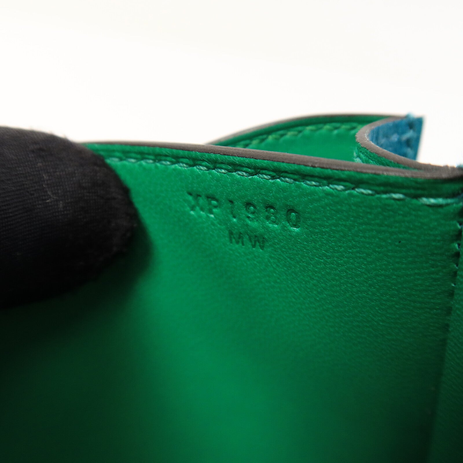 HERMES Epsom皮革Constance Mini肩背袋