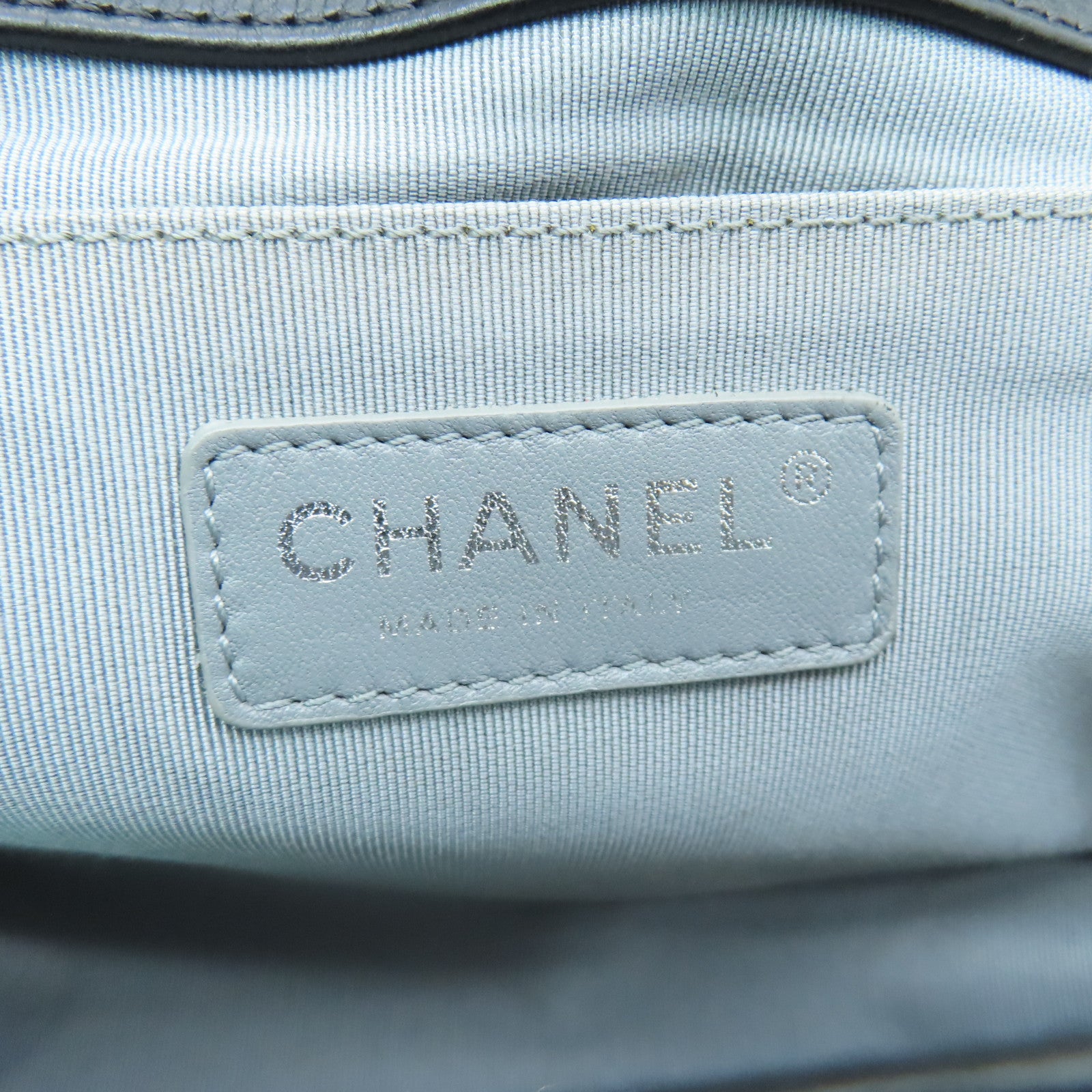 CHANEL 【清倉大減價】菱格牛皮皮革Boy Chanel 25銀扣鏈帶肩背袋黑色