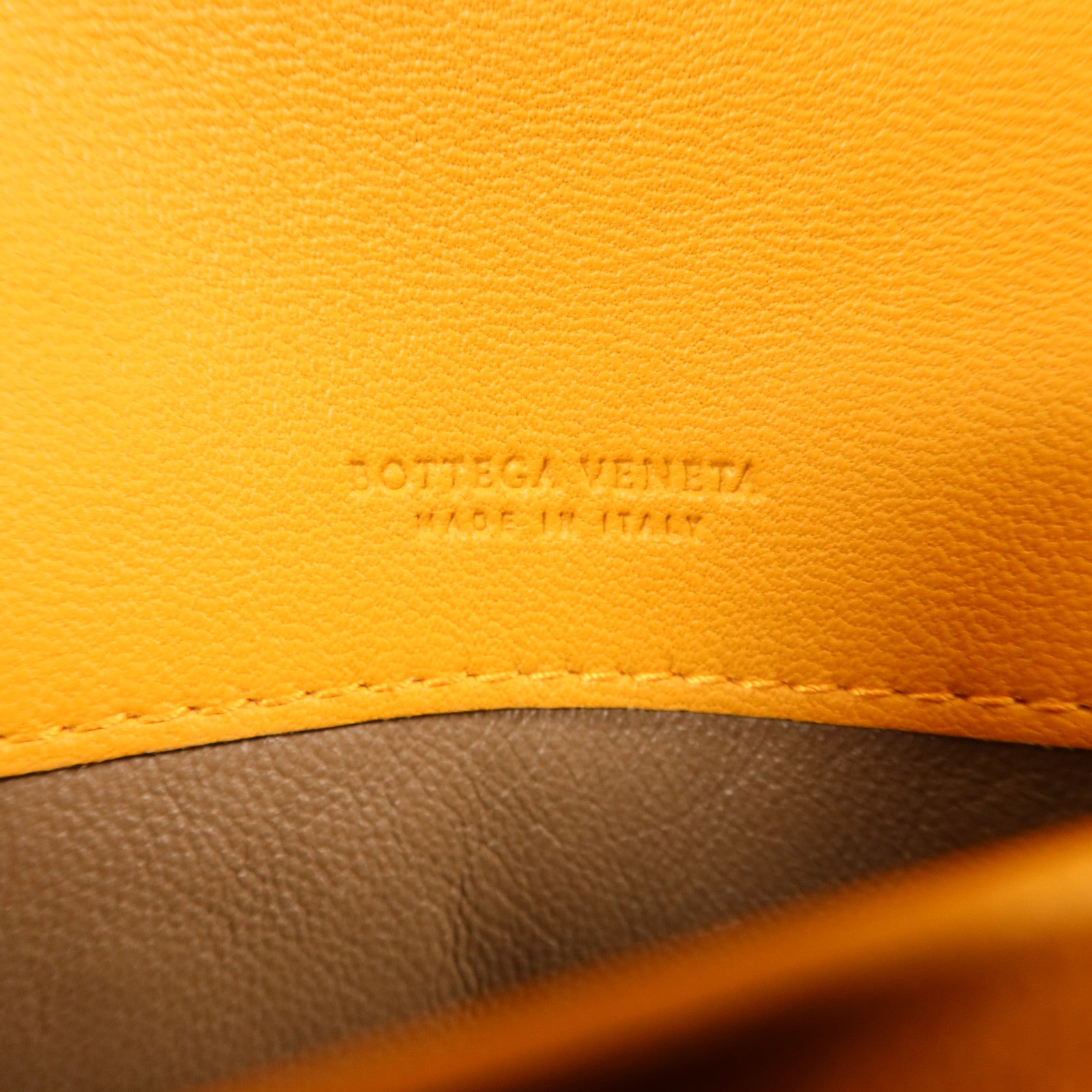 BOTTEGA VENETA 羊皮皮革Long Wallet長錢包