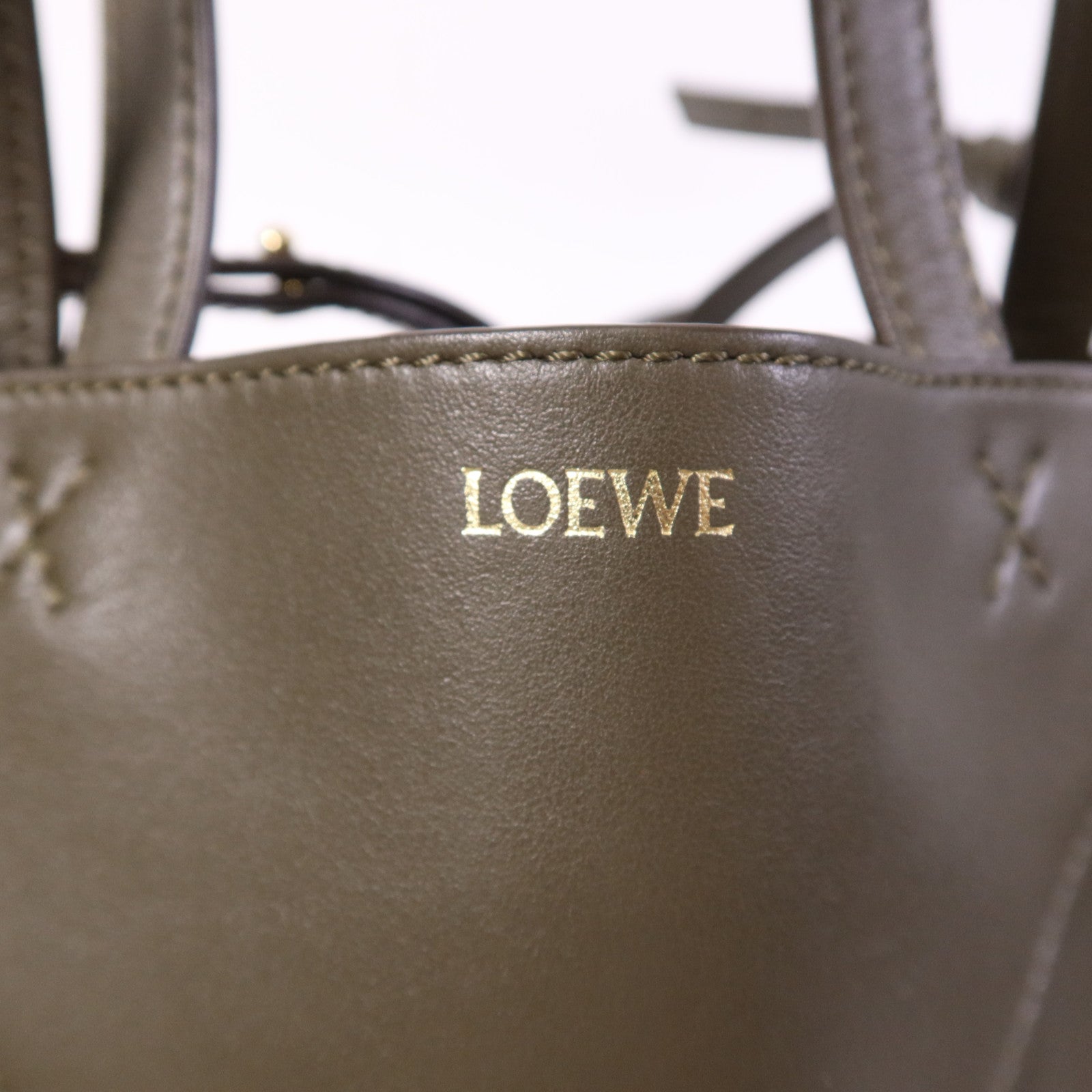 LOEWE 牛皮皮革Mini Puzele Fold Tote金扣手挽肩背兩用袋