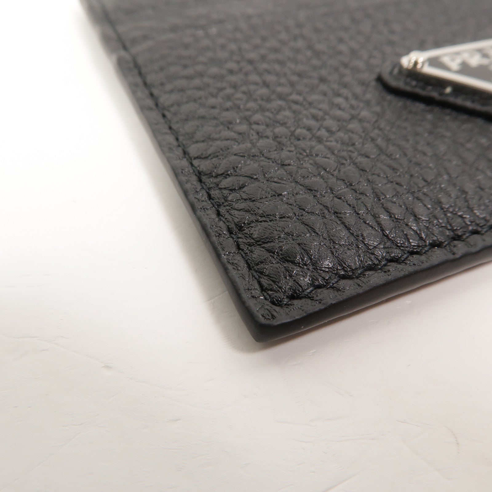 PRADA 牛皮皮革Leather Card Holder卡片套