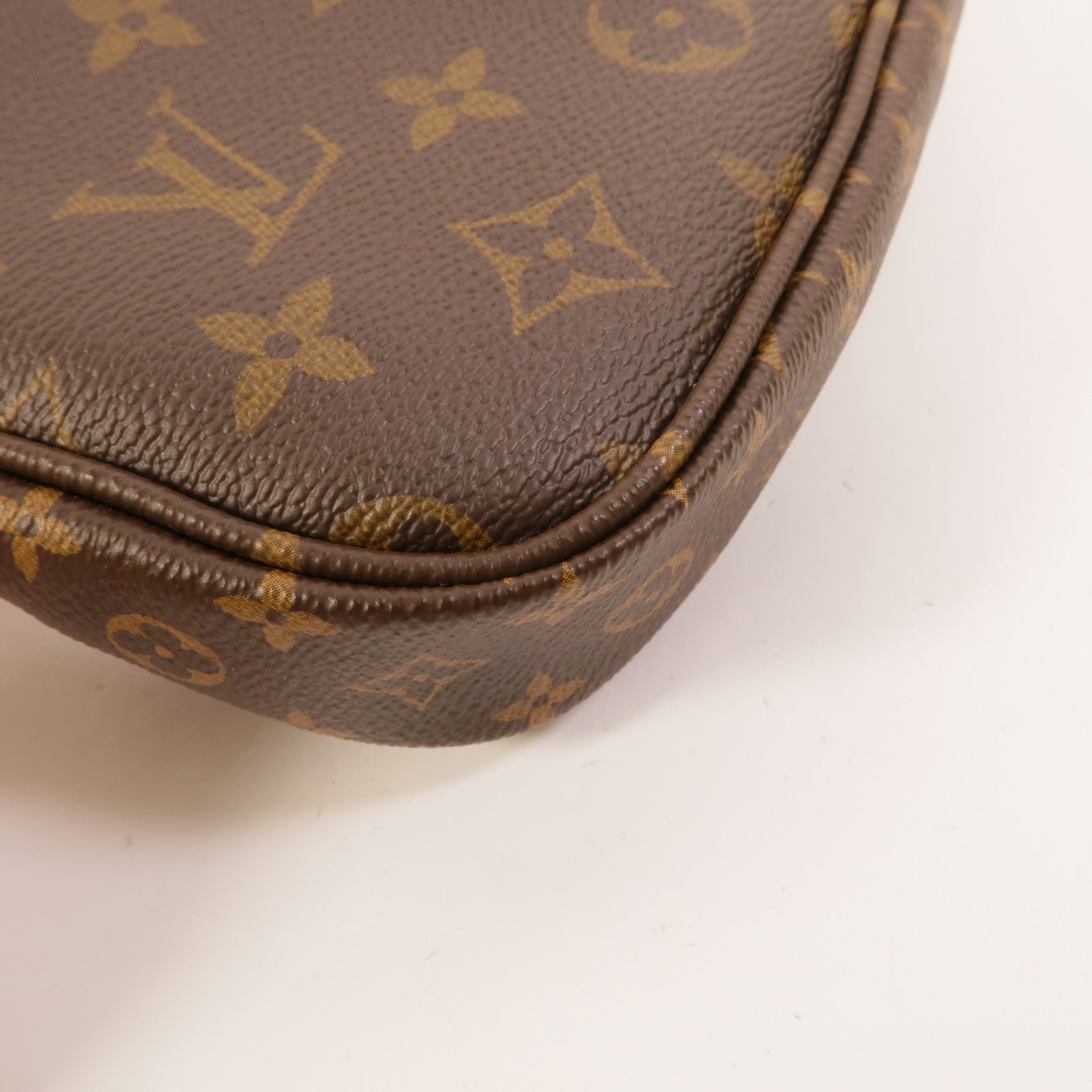 LOUIS VUITTON Monogram Multi Pochette Accessoires金扣肩背袋