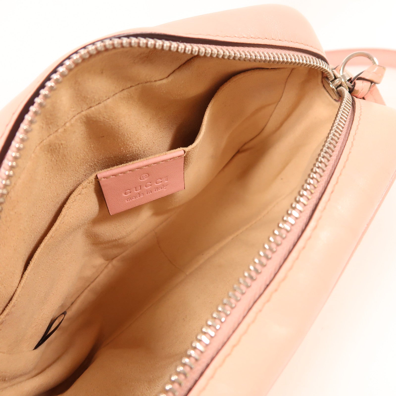 GUCCI 牛皮皮革GG Marmont銀扣肩背袋