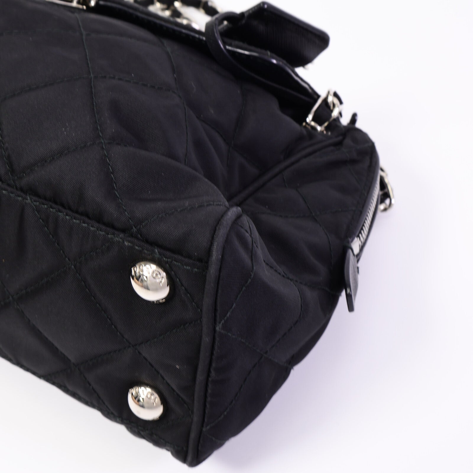PRADA 尼龍Shoulder Bag鏈帶肩背袋