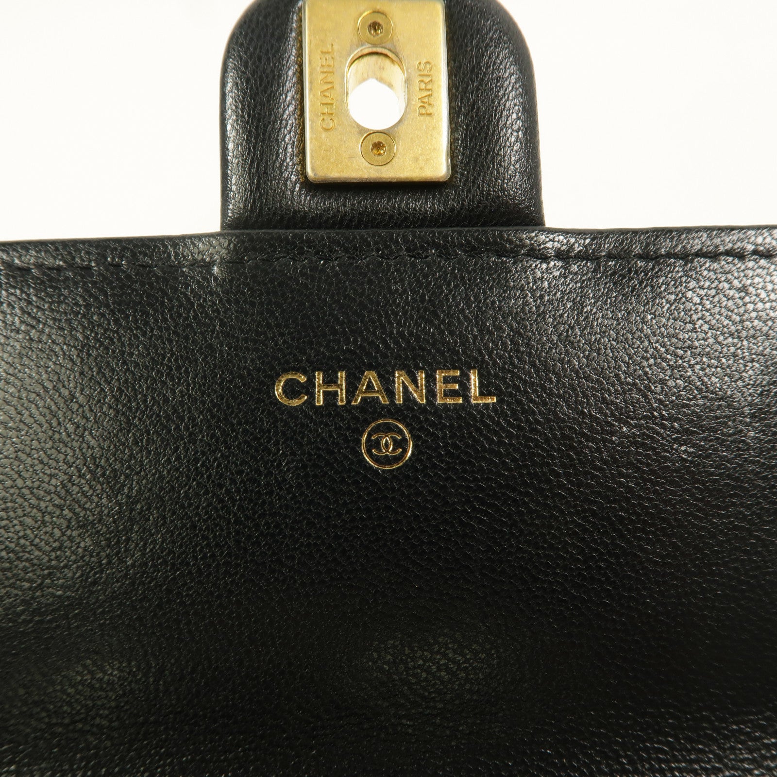 CHANEL 牛皮皮革Chic Pearls Wallet On Chain鏈帶肩背袋