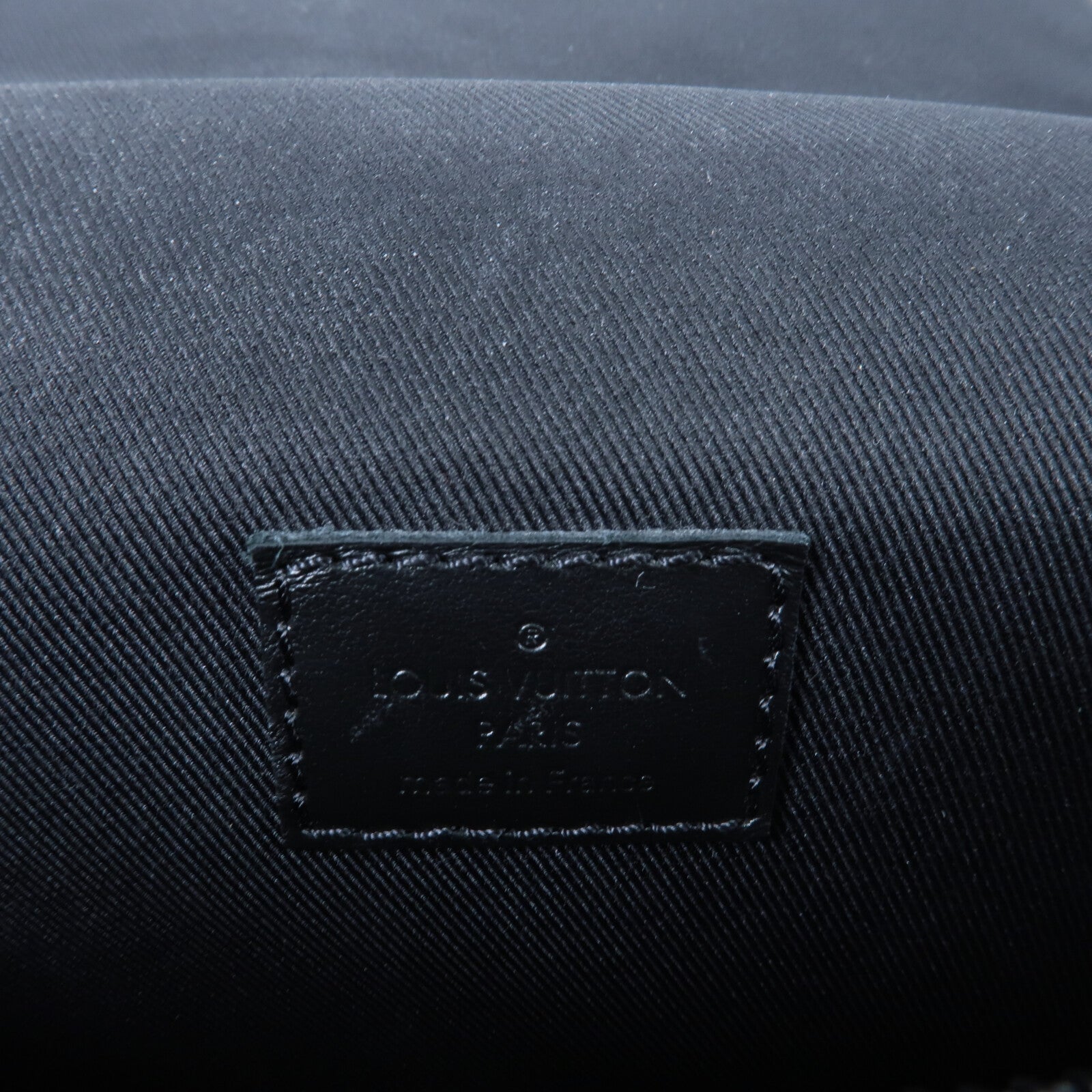 LOUIS VUITTON Monogram Eclipse Steamer Wearable Wallet肩背袋