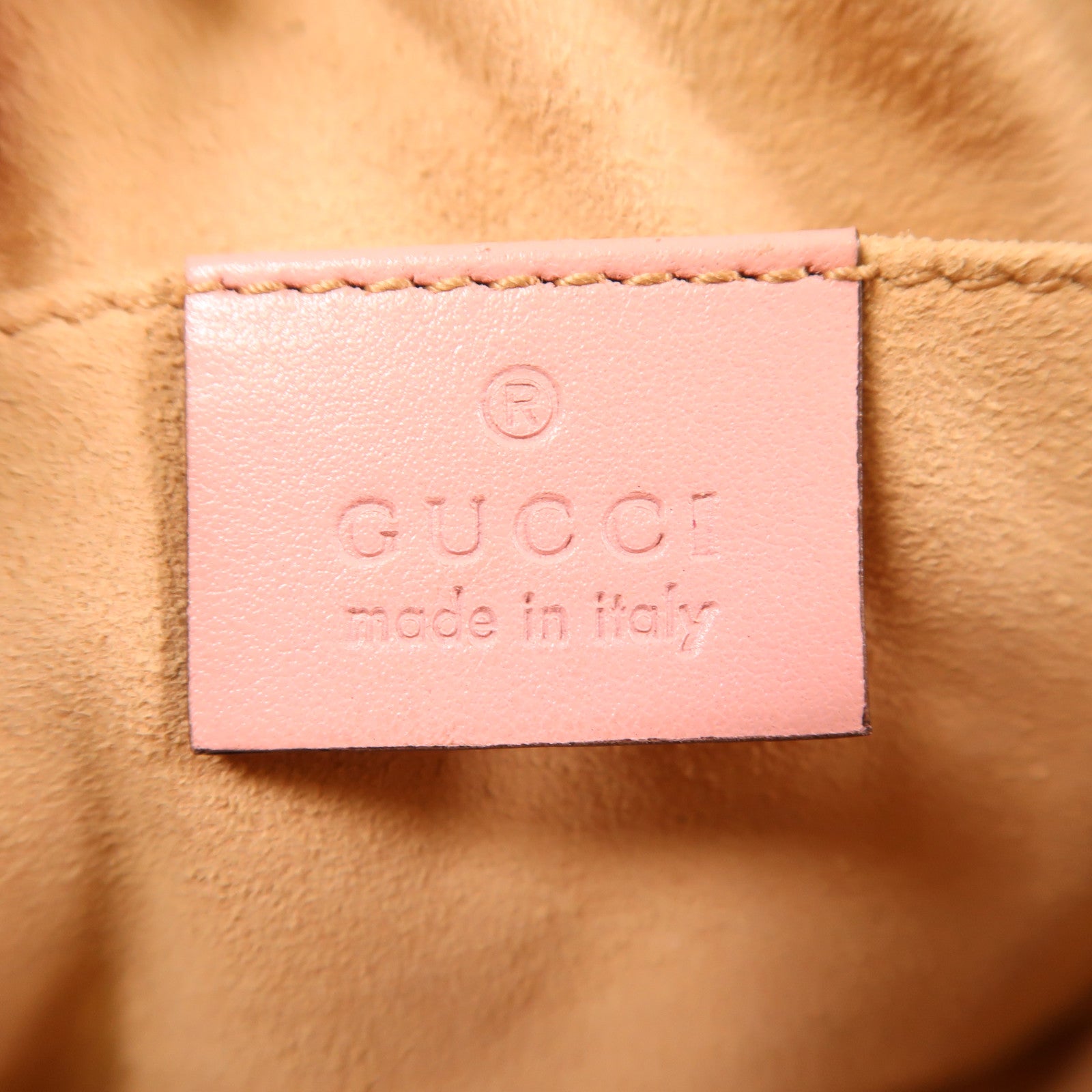 GUCCI 牛皮皮革GG Marmont銀扣肩背袋