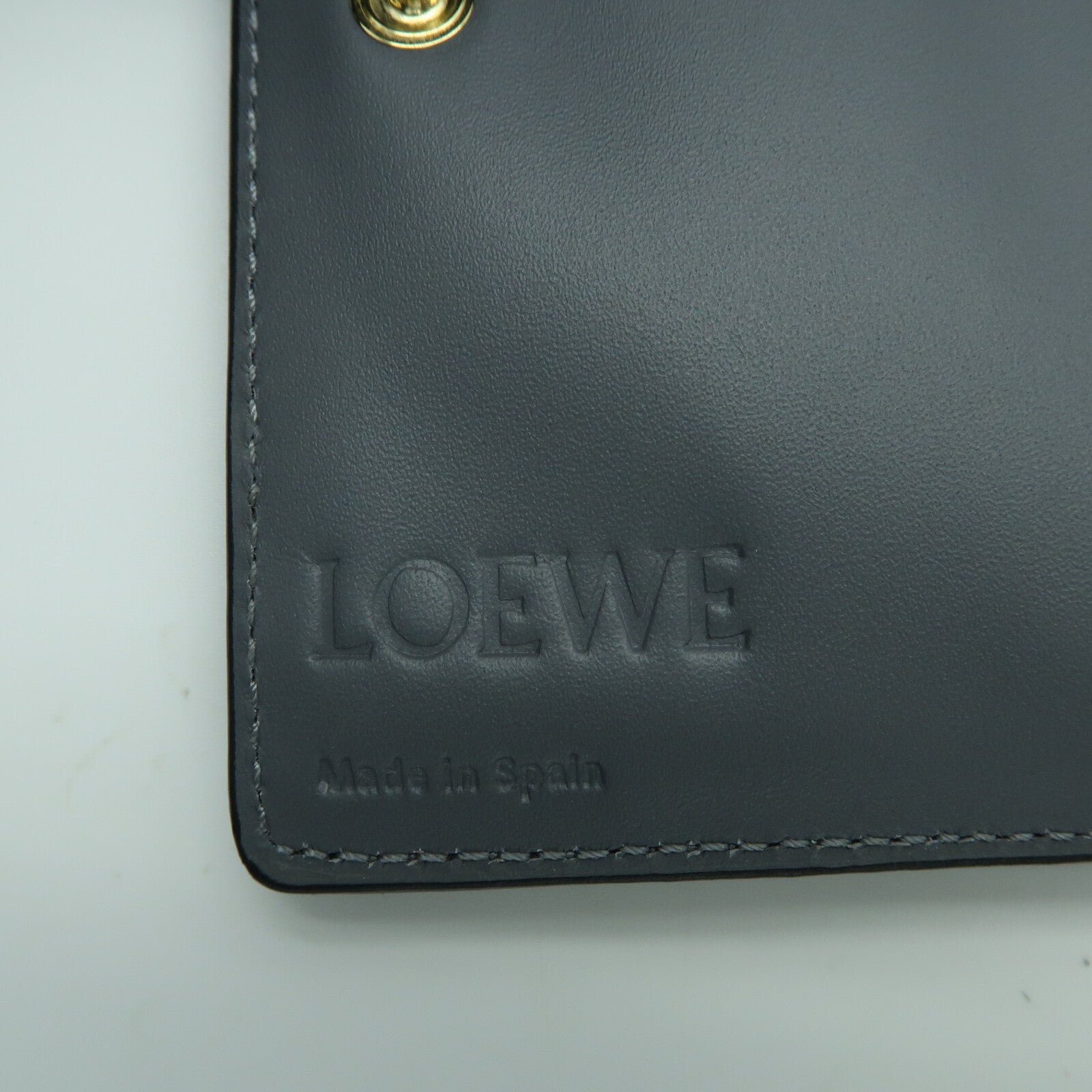 LOEWE 牛皮皮革Puzzle Slim金扣錢包
