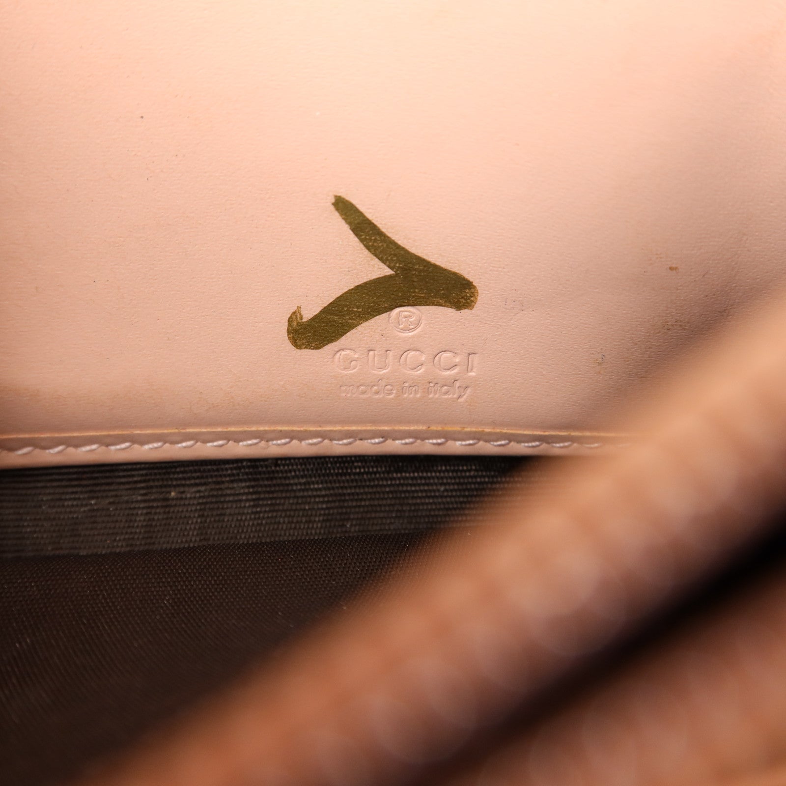 GUCCI 牛皮皮革Guccissima Long Wallet長錢包