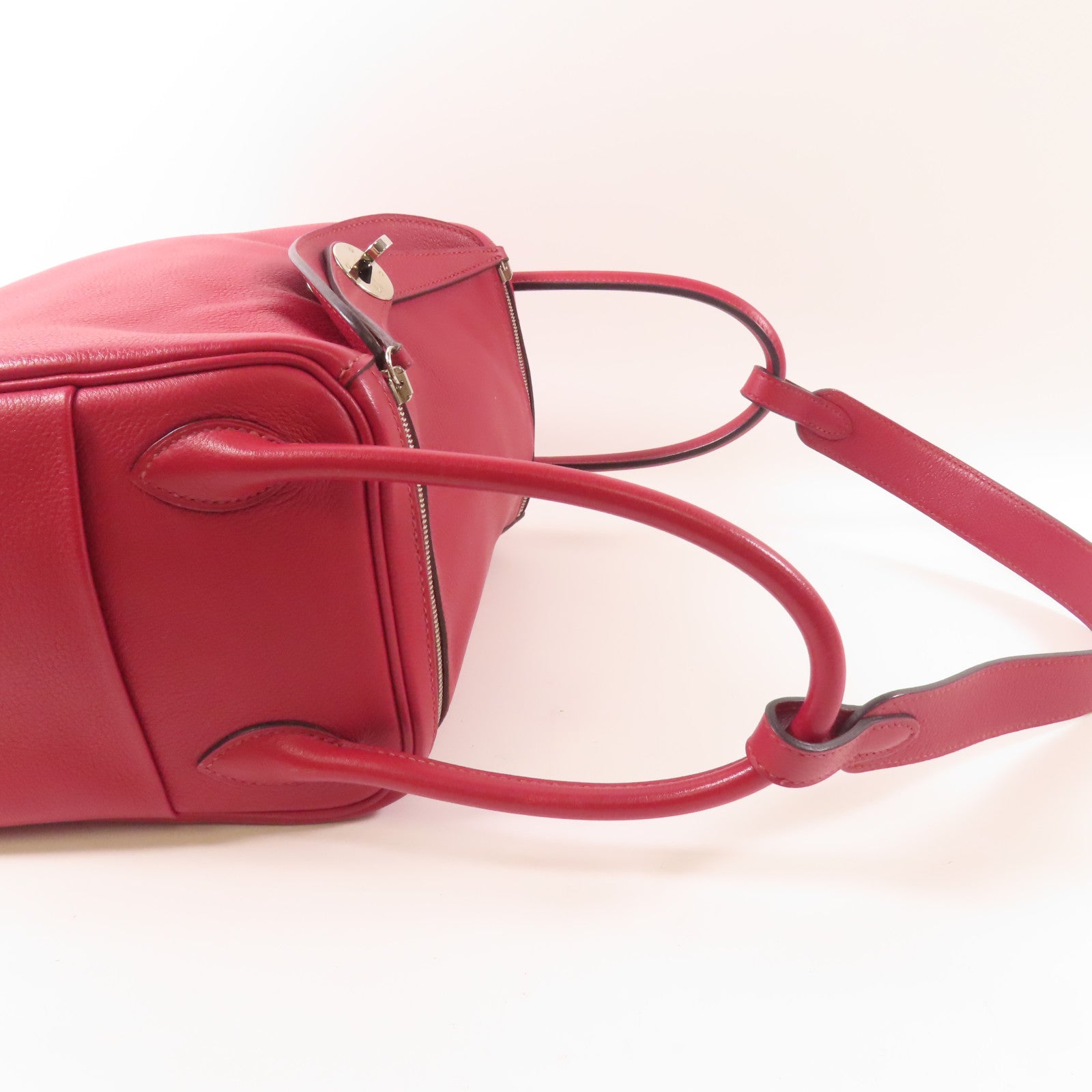 HERMES PHW Lindy 26 2 Way Bag Evercolor Leather