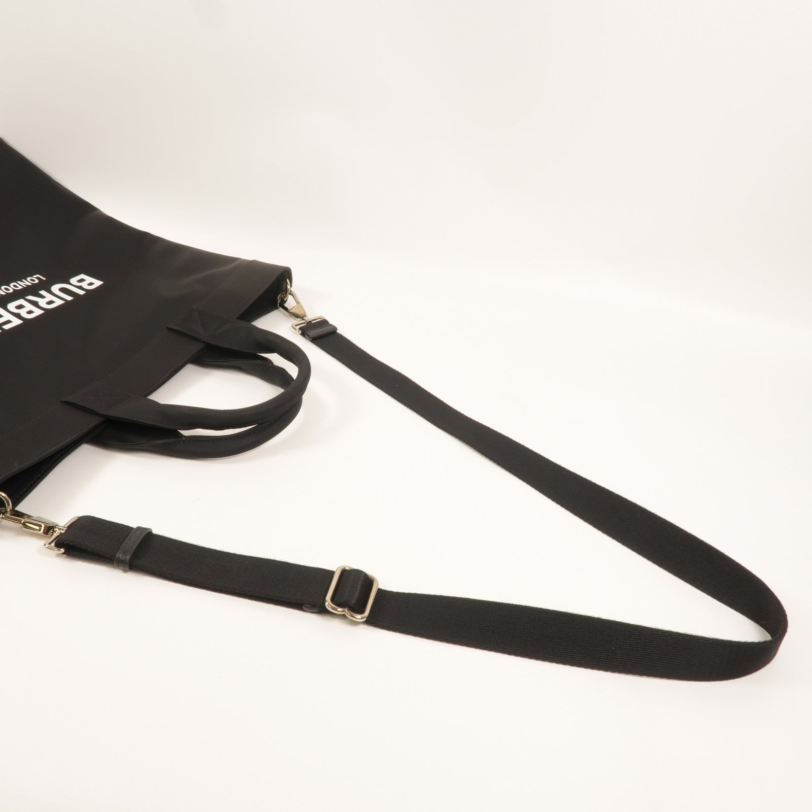 BURBERRY 尼龍2 Way Shoulder Bag手挽肩背兩用袋