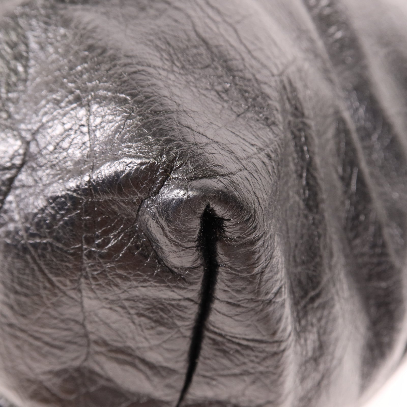 BALENCIAGA 牛皮皮革Shoulder Bag銀扣肩背袋