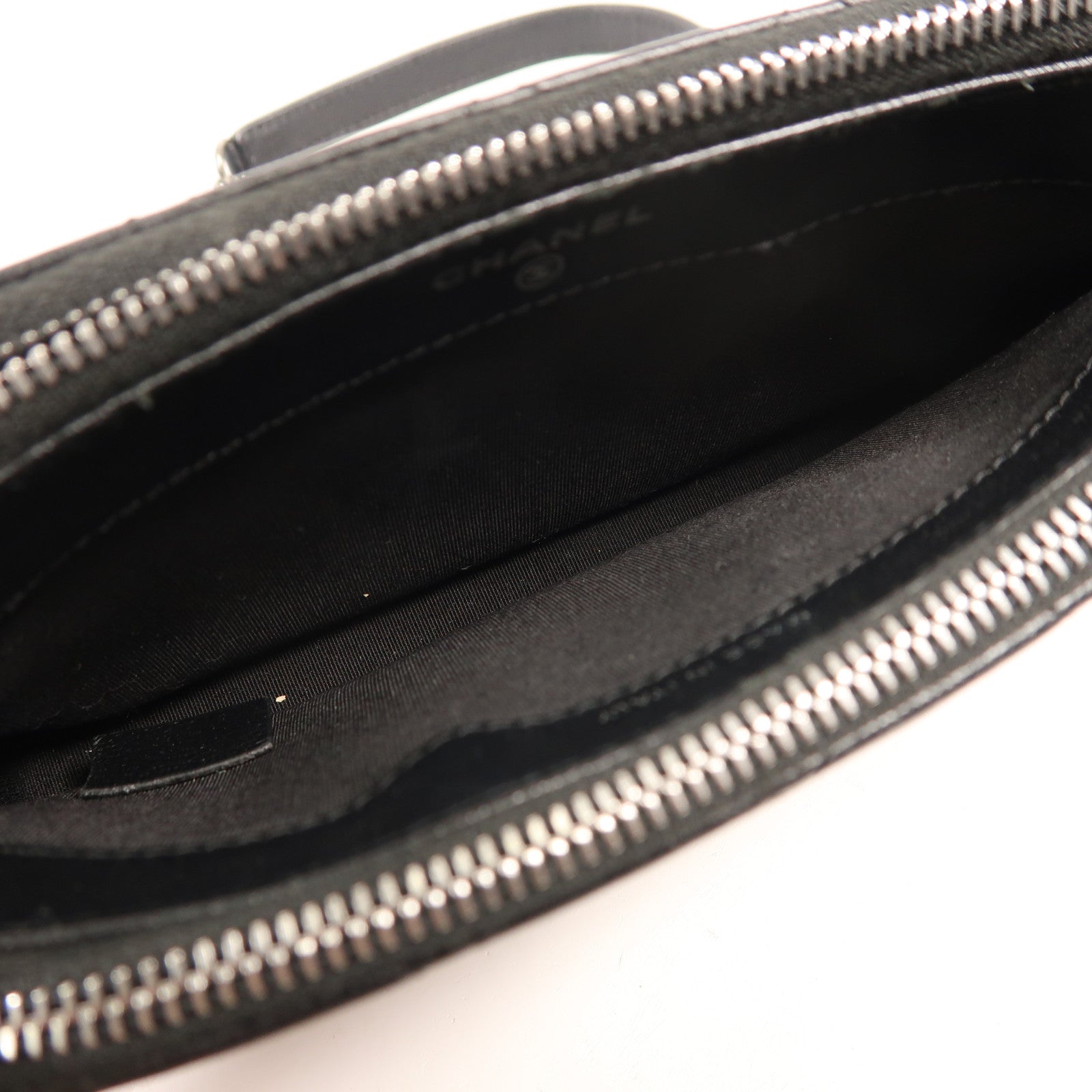 CHANEL 牛皮皮革Gabrielle Wallet On Chain鏈帶肩背袋