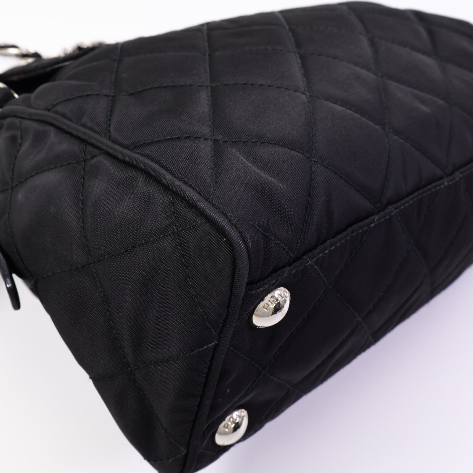 PRADA 尼龍Shoulder Bag鏈帶肩背袋