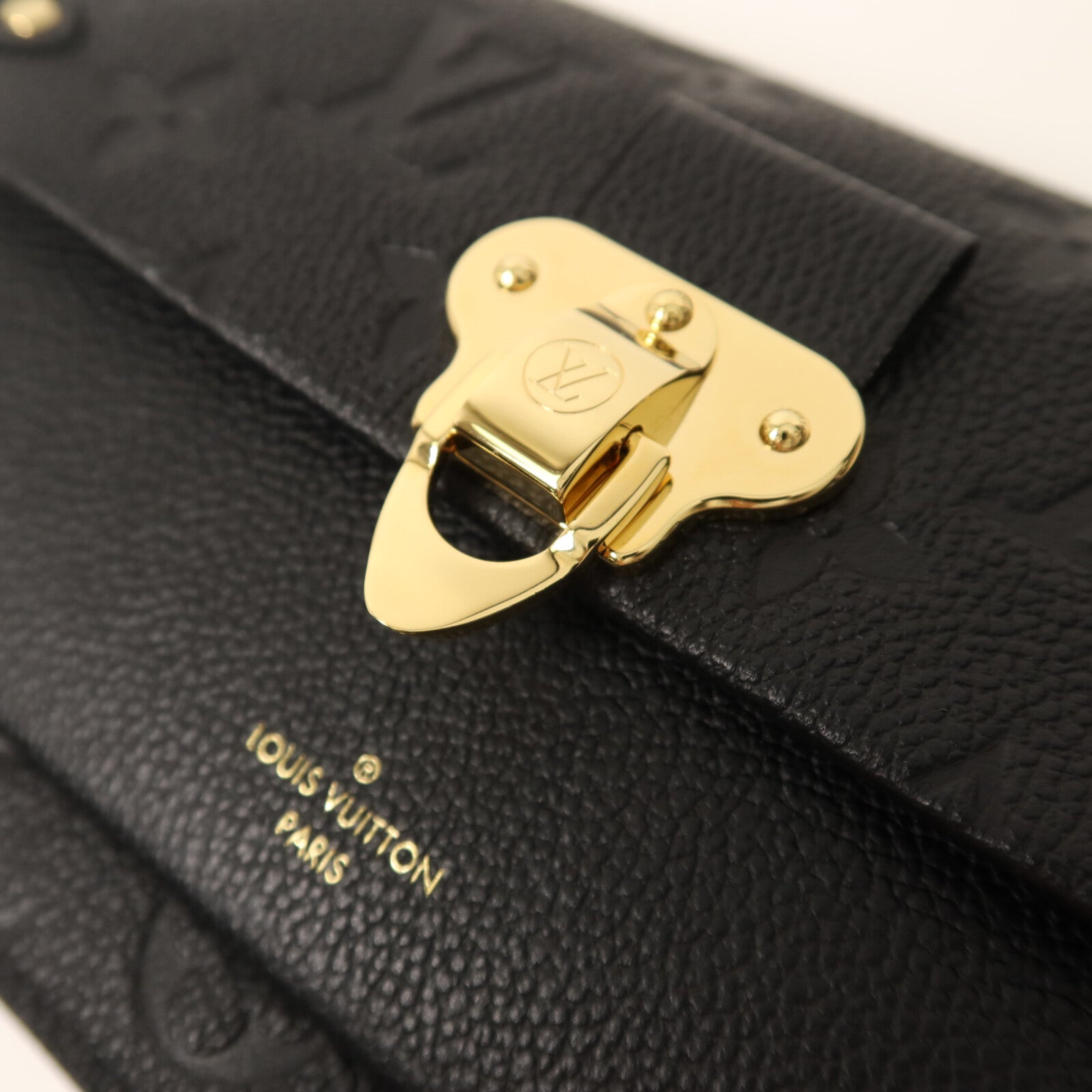 LOUIS VUITTON Monogram Empreinte Vavin Chain Wallet金扣鏈帶肩背袋