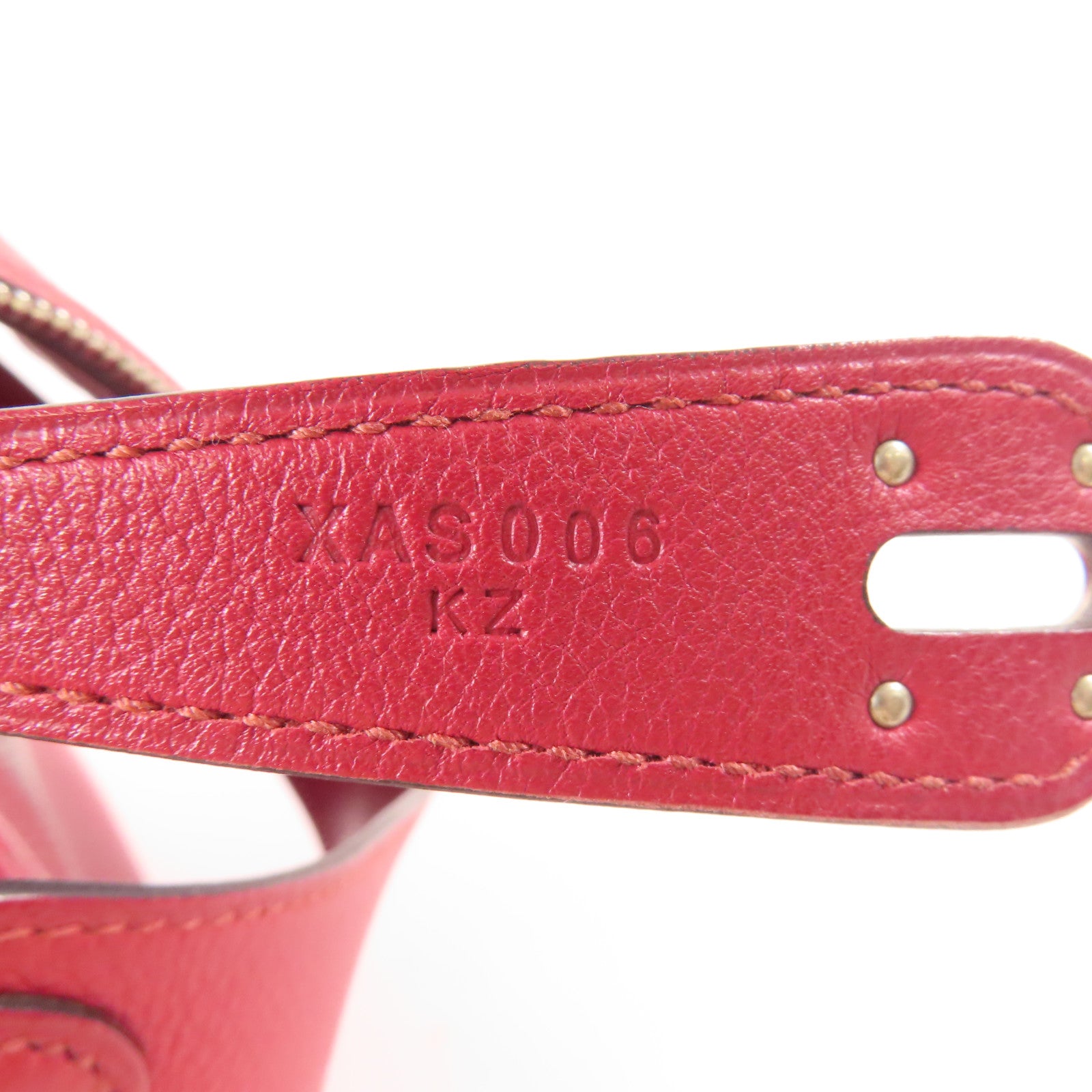 HERMES PHW Lindy 26 2 Way Bag Evercolor Leather