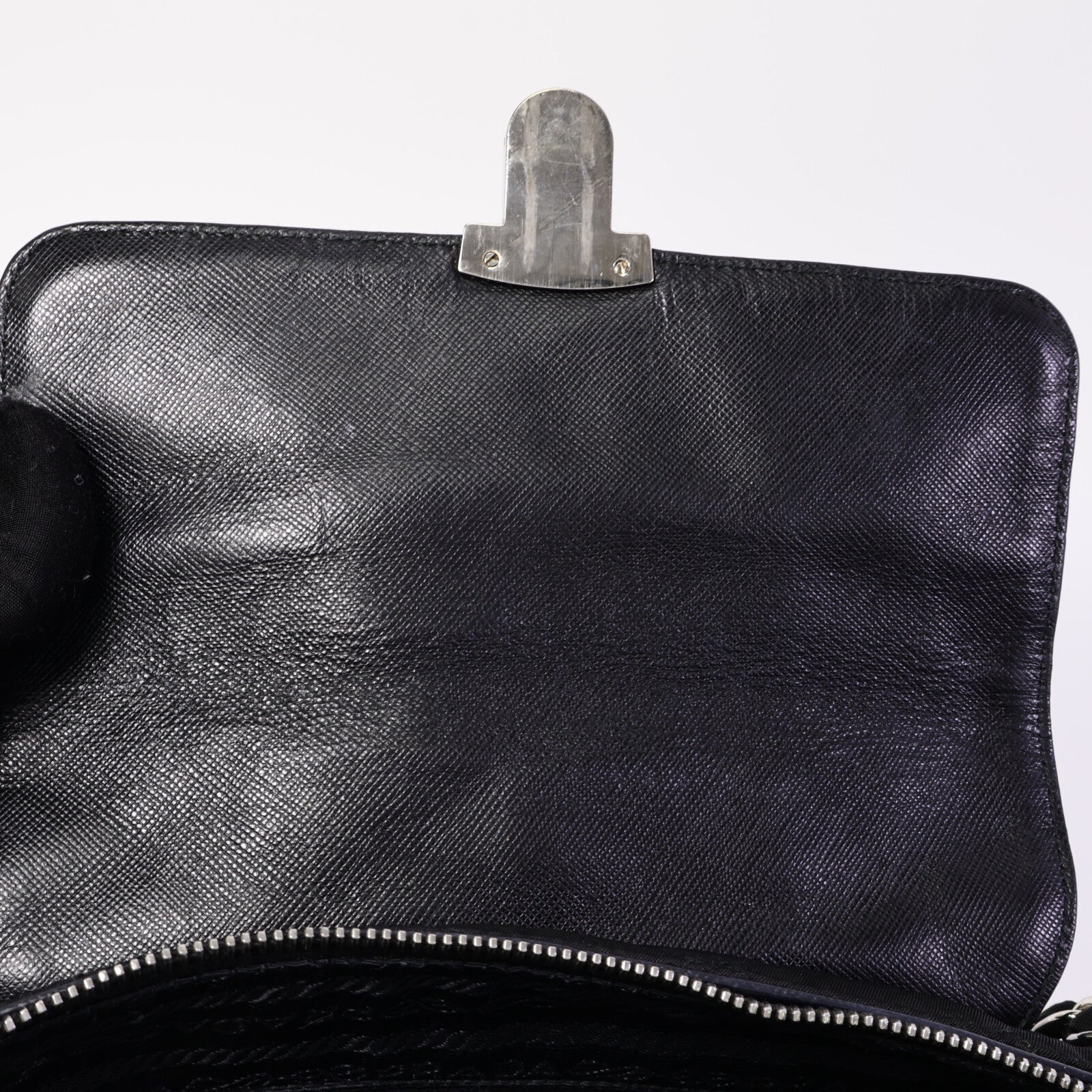 PRADA 尼龍Shoulder Bag鏈帶肩背袋
