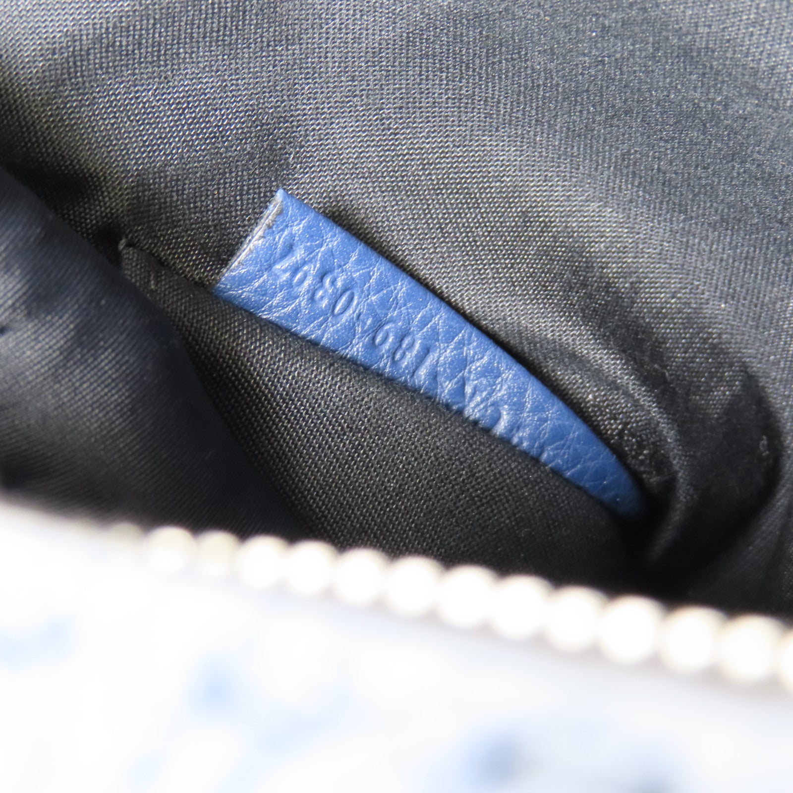 FENDI 牛皮皮革Shoulder Bag銀扣手挽肩背兩用袋