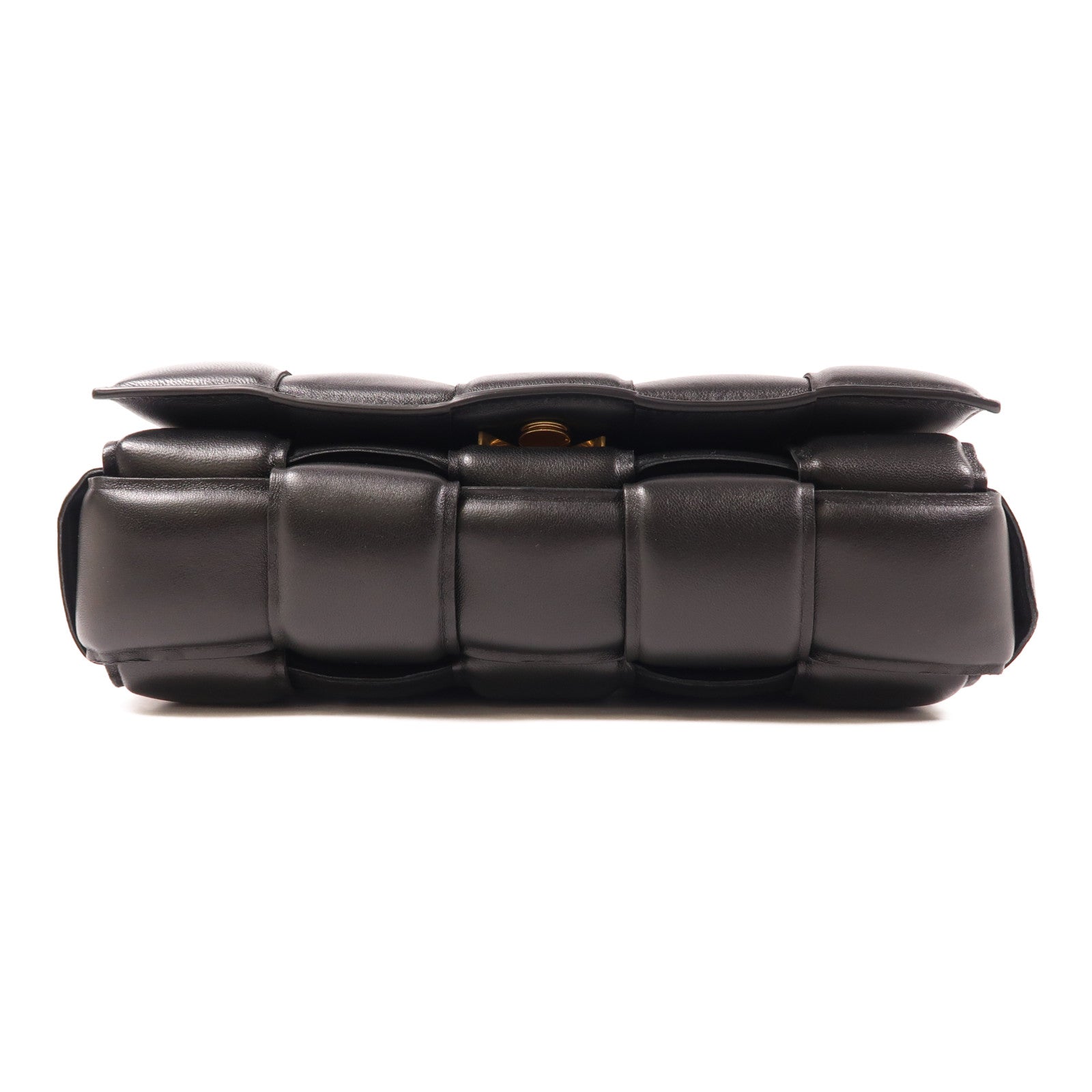 BOTTEGA VENETA 羊皮皮革Padded Cassette金扣肩背袋