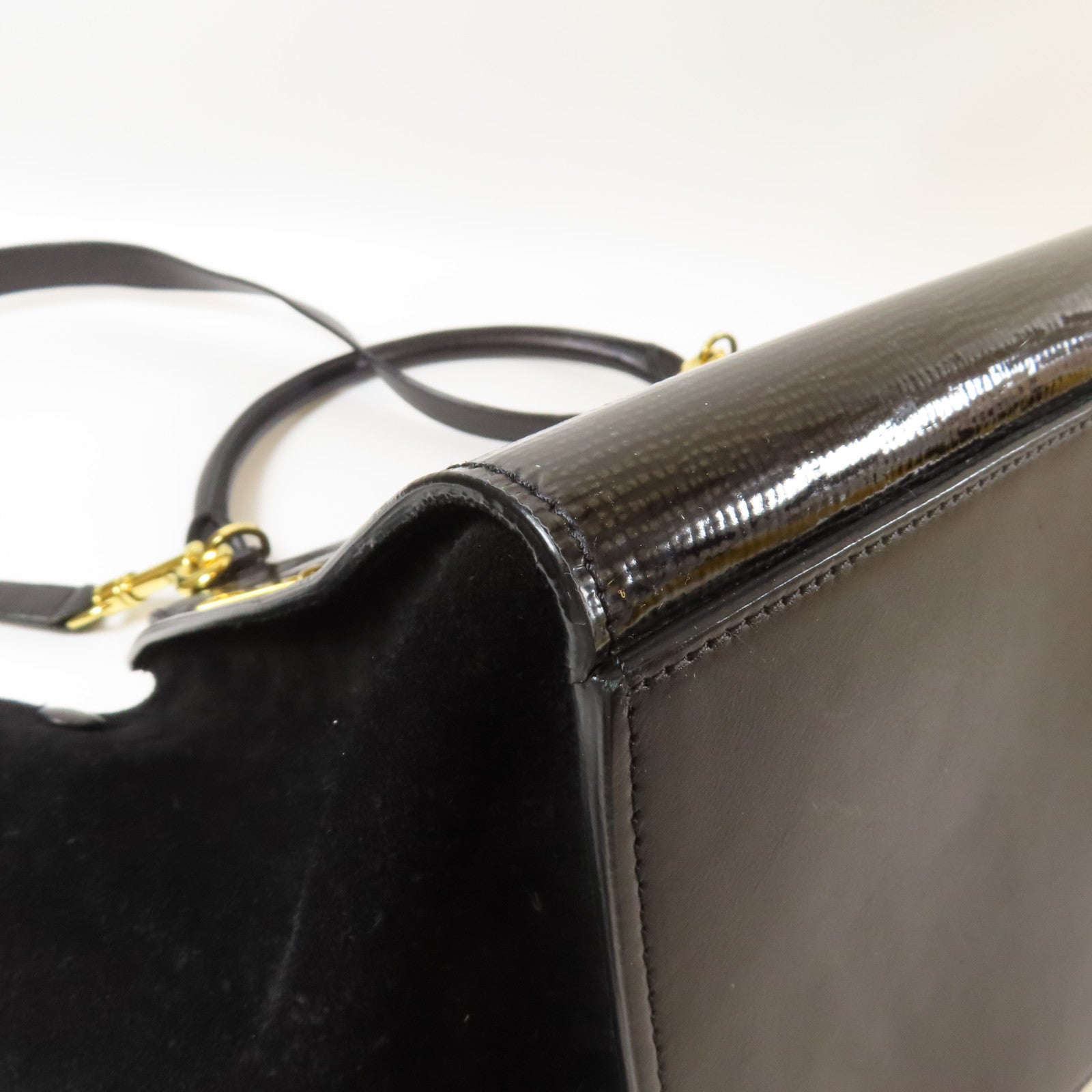 CELINE 【激減優惠】漆皮皮革Trapeze金扣手挽肩背兩用袋黑色