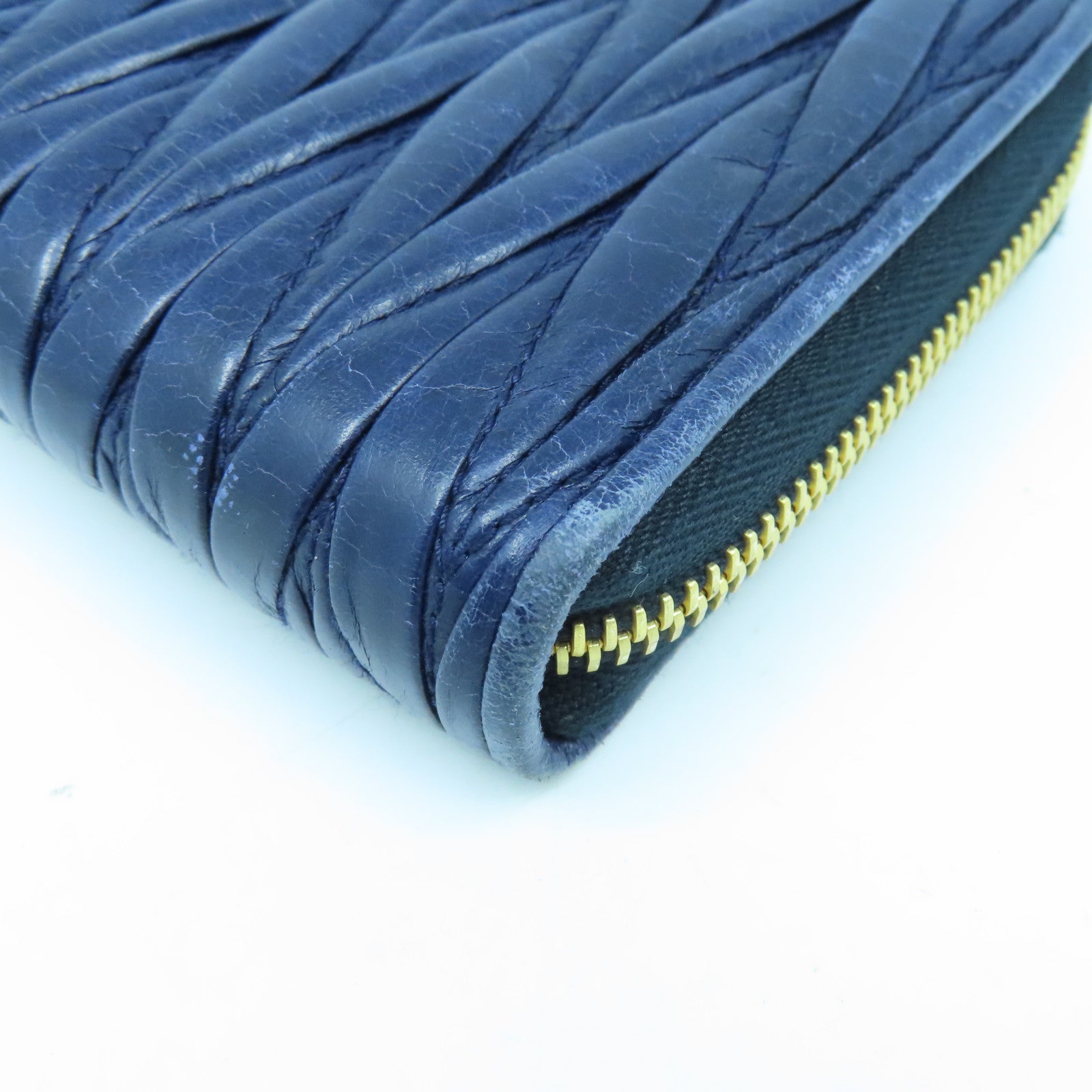 Miu Miu Sheepskin Leather Long Wallet Gold Buckle Long