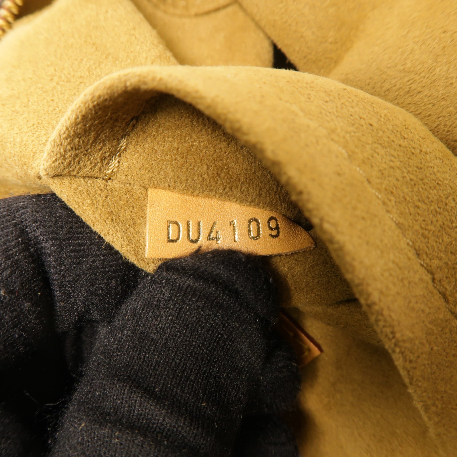 LOUIS VUITTON Monogram Boite Chapeau Souple金扣肩背袋