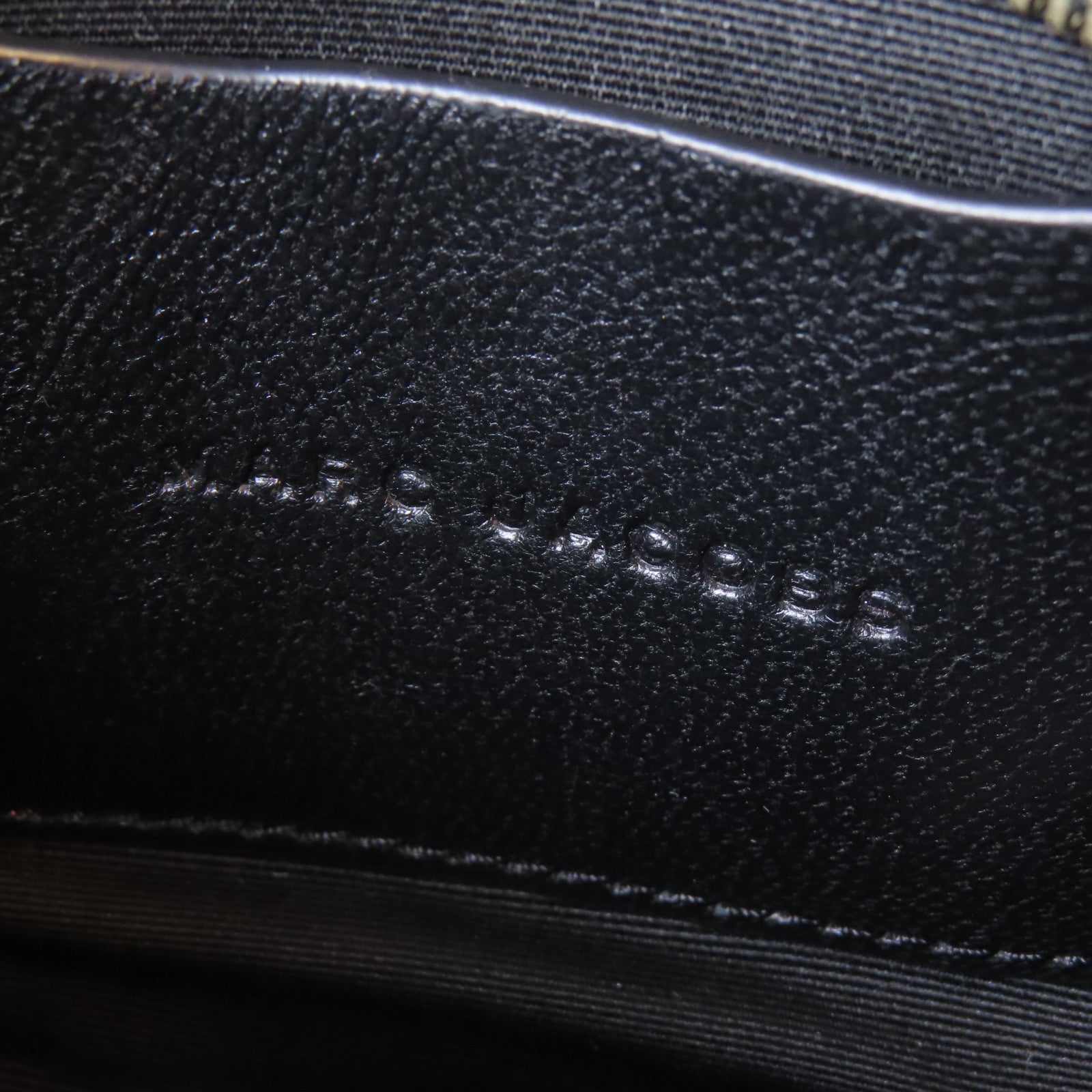 MARC BY MARC JACOBS 皮革2 Way Shoulder銀扣手挽肩背兩用袋黑白色