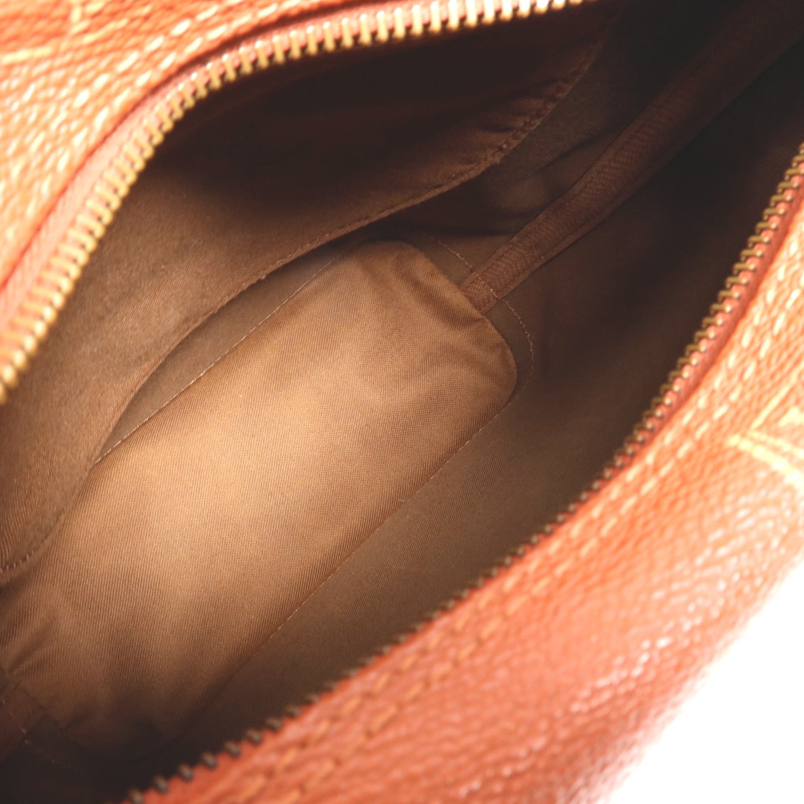 LOUIS VUITTON 塗層帆布Vintage Cup金扣肩背袋