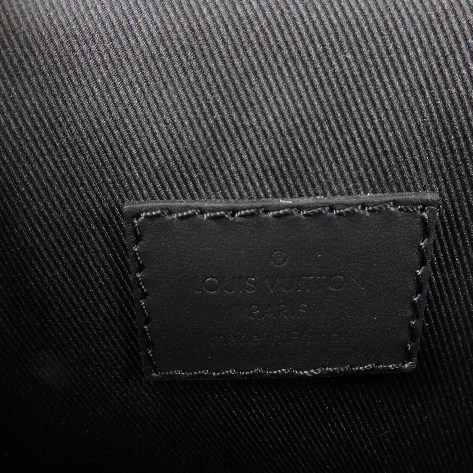 LOUIS VUITTON 牛皮皮革Fastline Wearable Wallet肩背袋