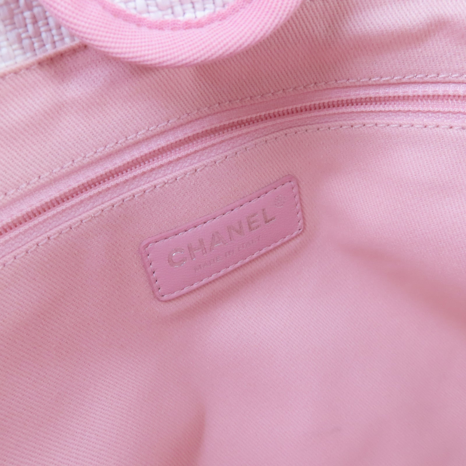 CHANEL 帆布Deauville Tote Bag銀扣鏈帶肩背袋白色/粉紅色