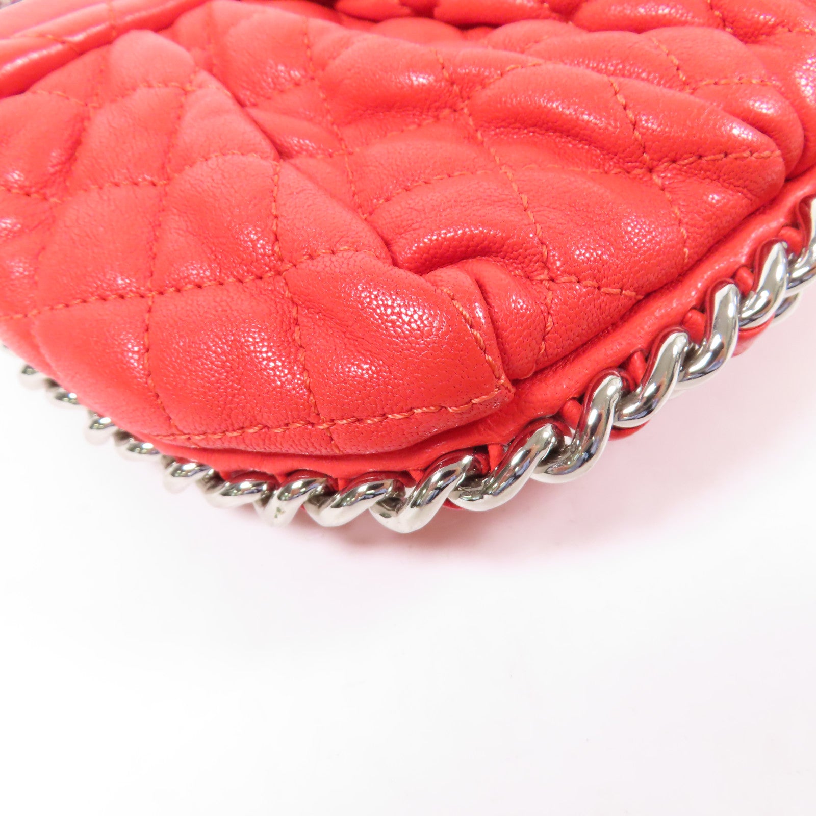 CHANEL 牛皮皮革Shoulder Bag銀扣鏈帶肩背袋