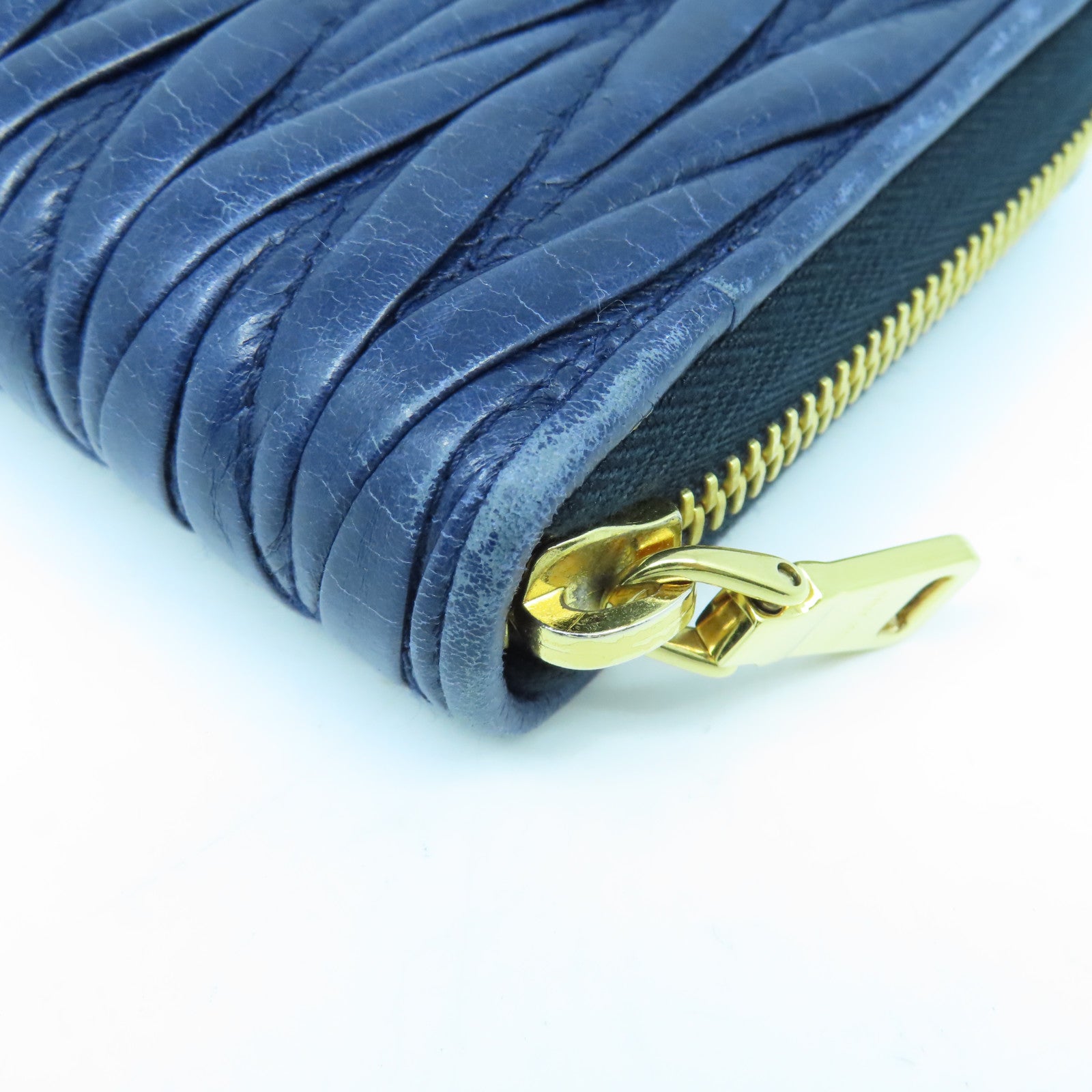Miu Miu Sheepskin Leather Long Wallet Gold Buckle Long Wallet Dark Blue