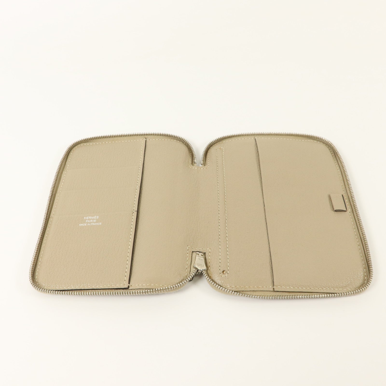 HERMES Chevre皮革Globe Trotter Agenda CoverGris Tourterelle