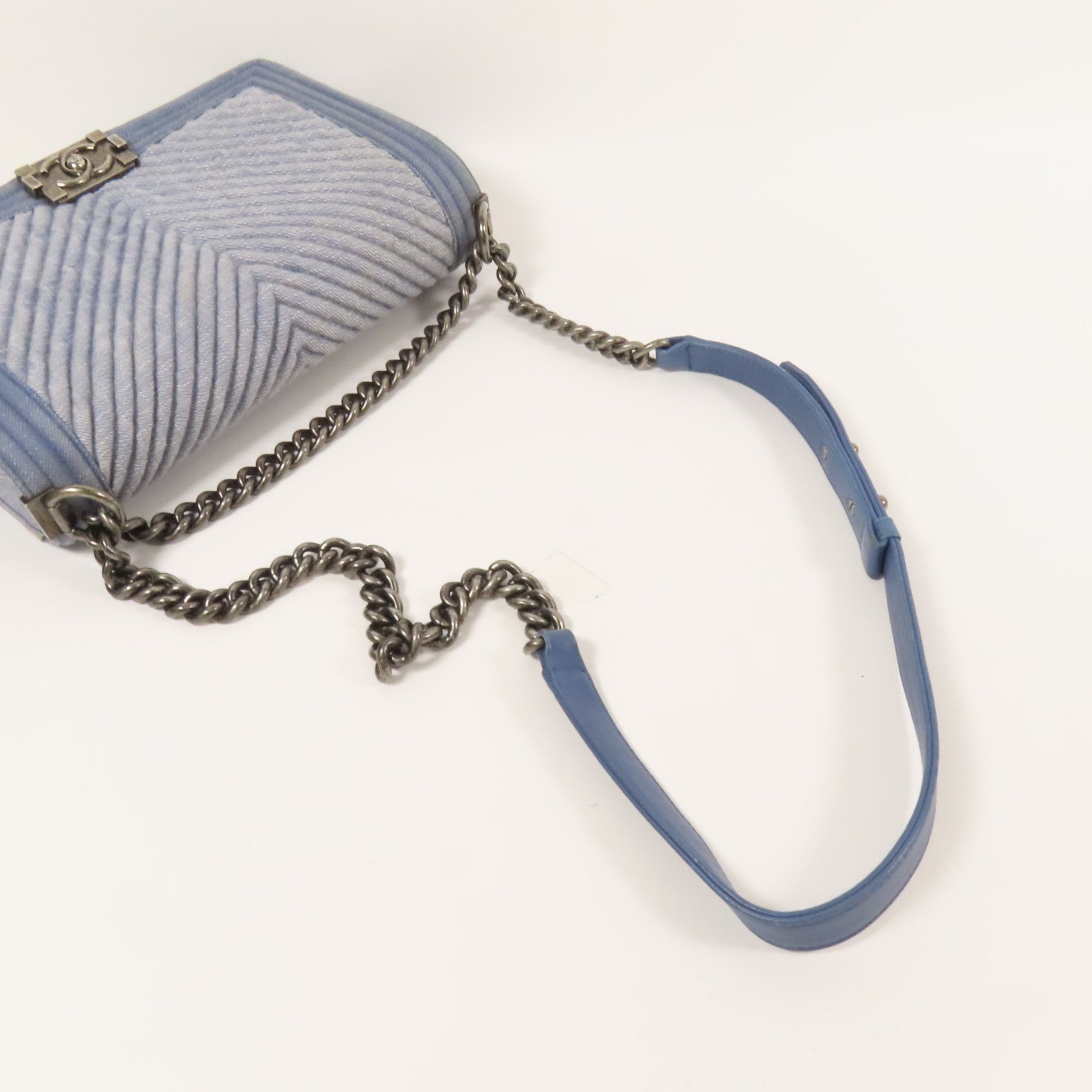CHANEL Denim Boy 28鏈帶肩背袋