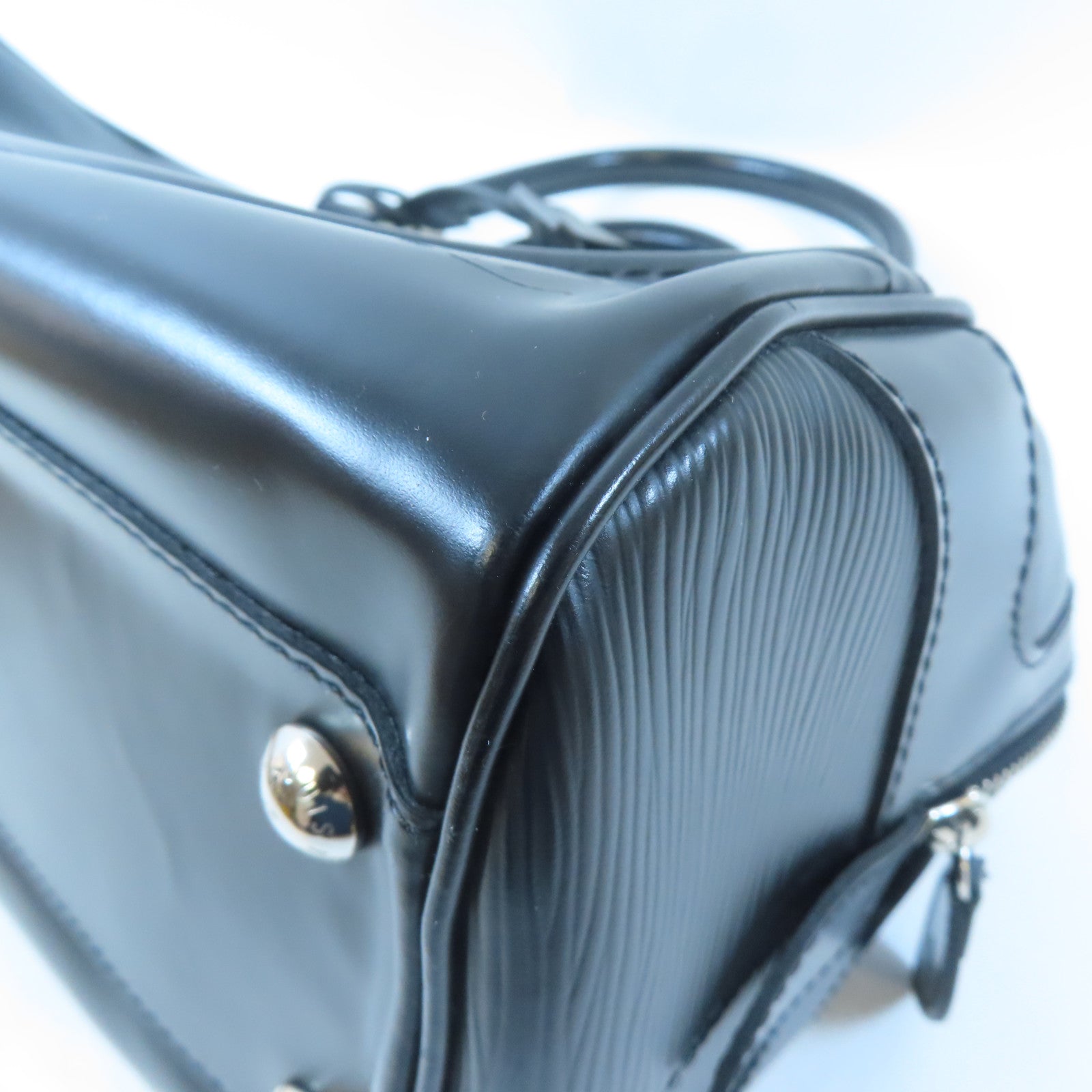 LOUIS VUITTON Epi Bowling Montaigne PM銀扣手挽袋黑色