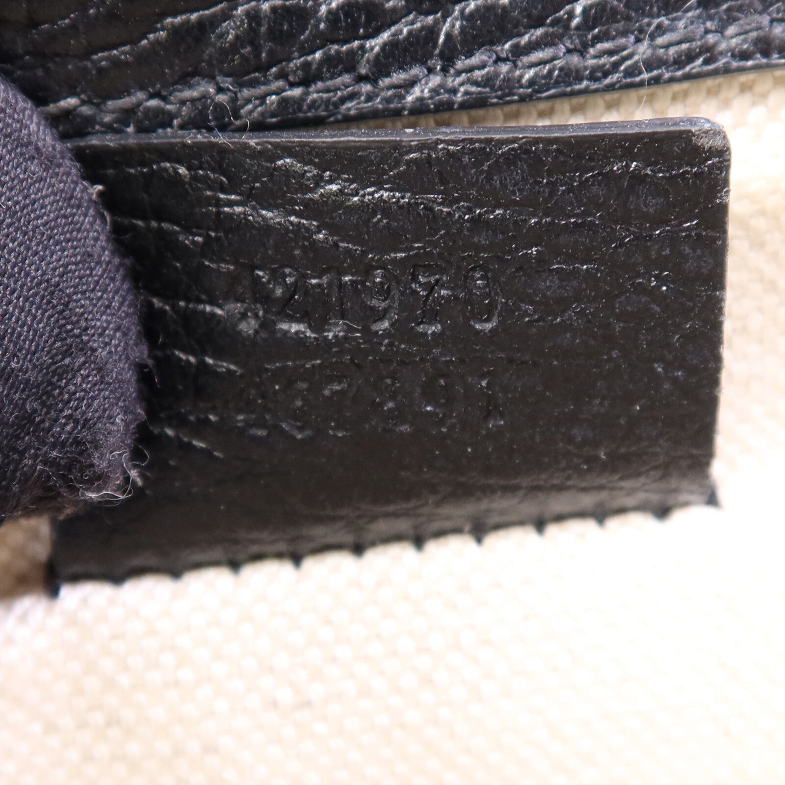 GUCCI 牛皮皮革Dionysus銀扣鏈帶肩背袋