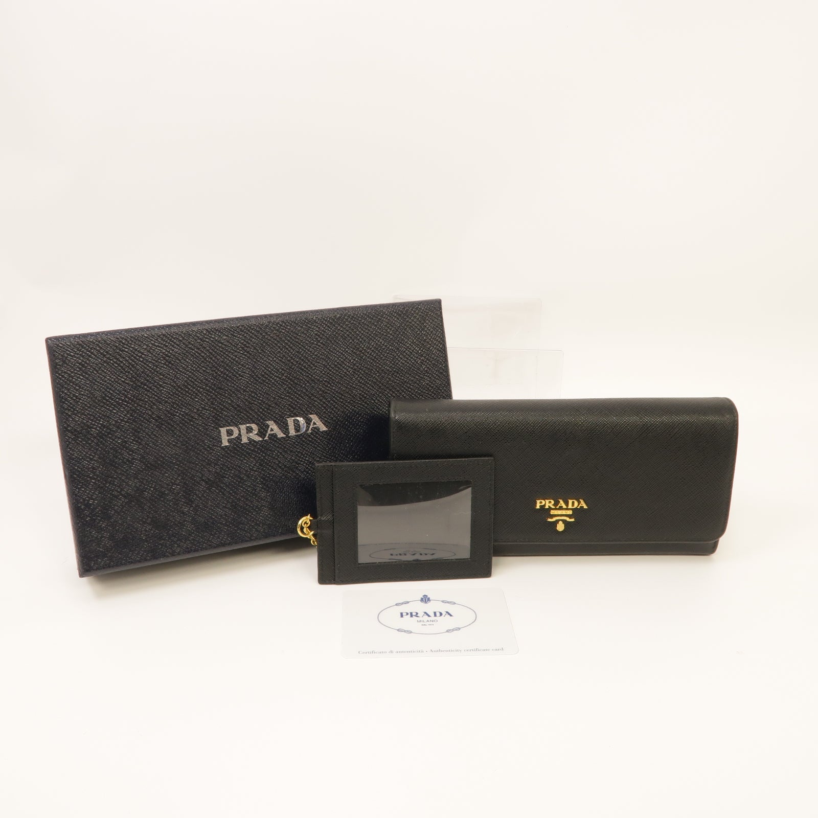 PRADA Saffiano皮革Long Wallet金扣長錢包黑色