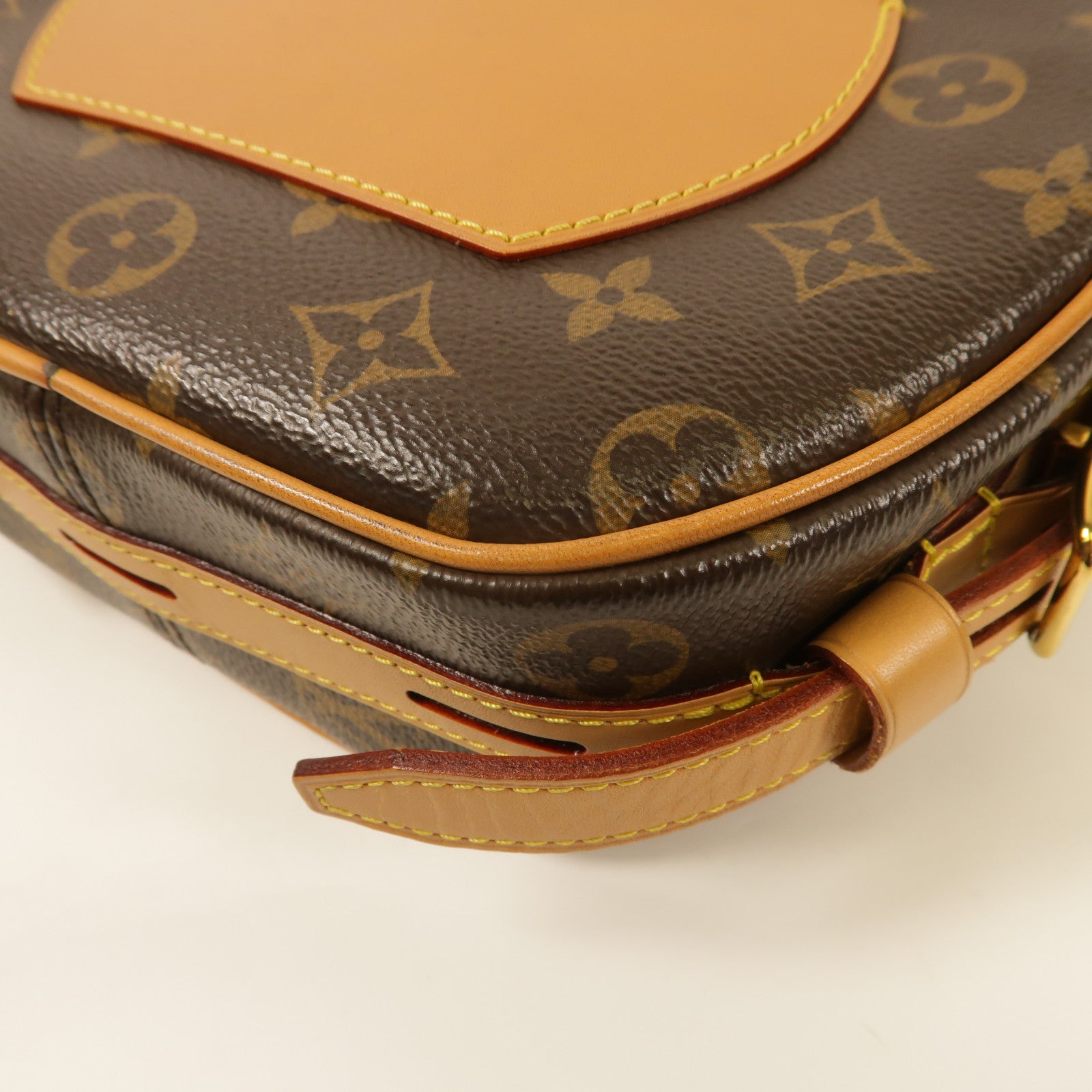 LOUIS VUITTON Monogram Boite Chapeau Souple金扣肩背袋