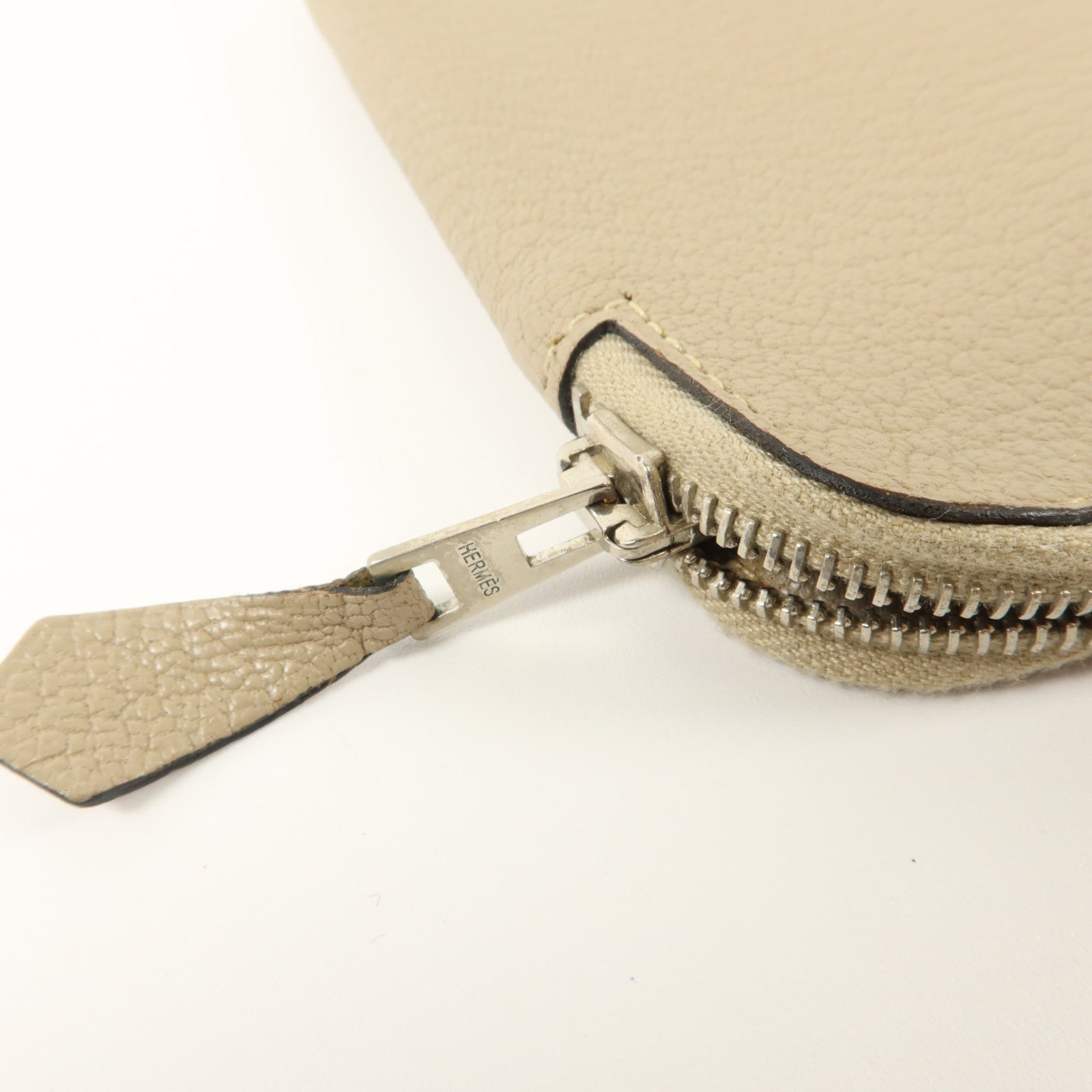 HERMES Chevre皮革Globe Trotter Agenda CoverGris Tourterelle