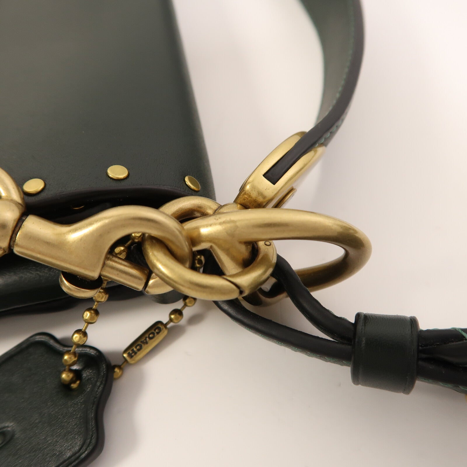 COACH 牛皮皮革Beat Shoulder Bag With Rivets金扣手挽肩背兩用袋