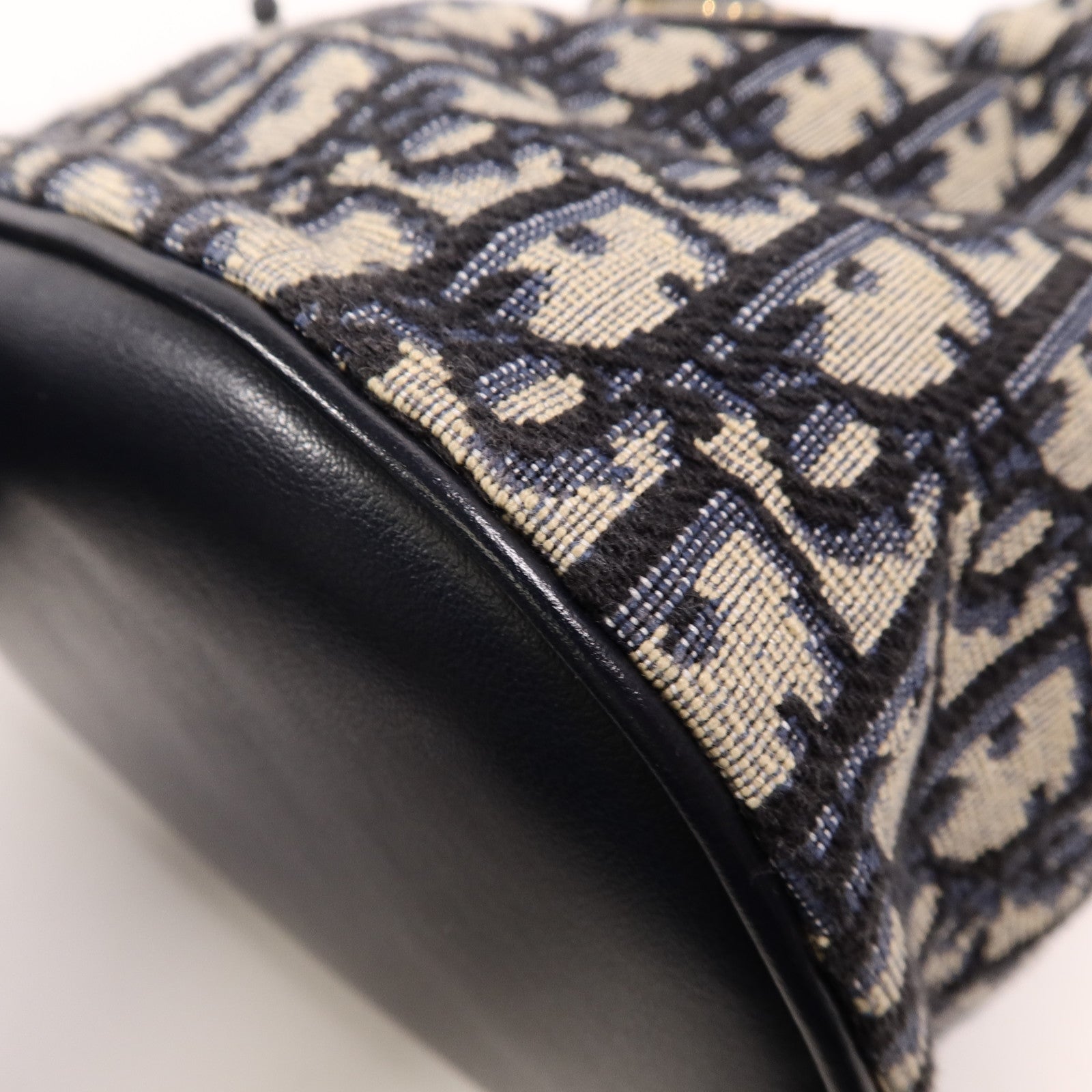 Dior Oblique帆布30 Montaigne Mini Busket鏈帶肩背袋