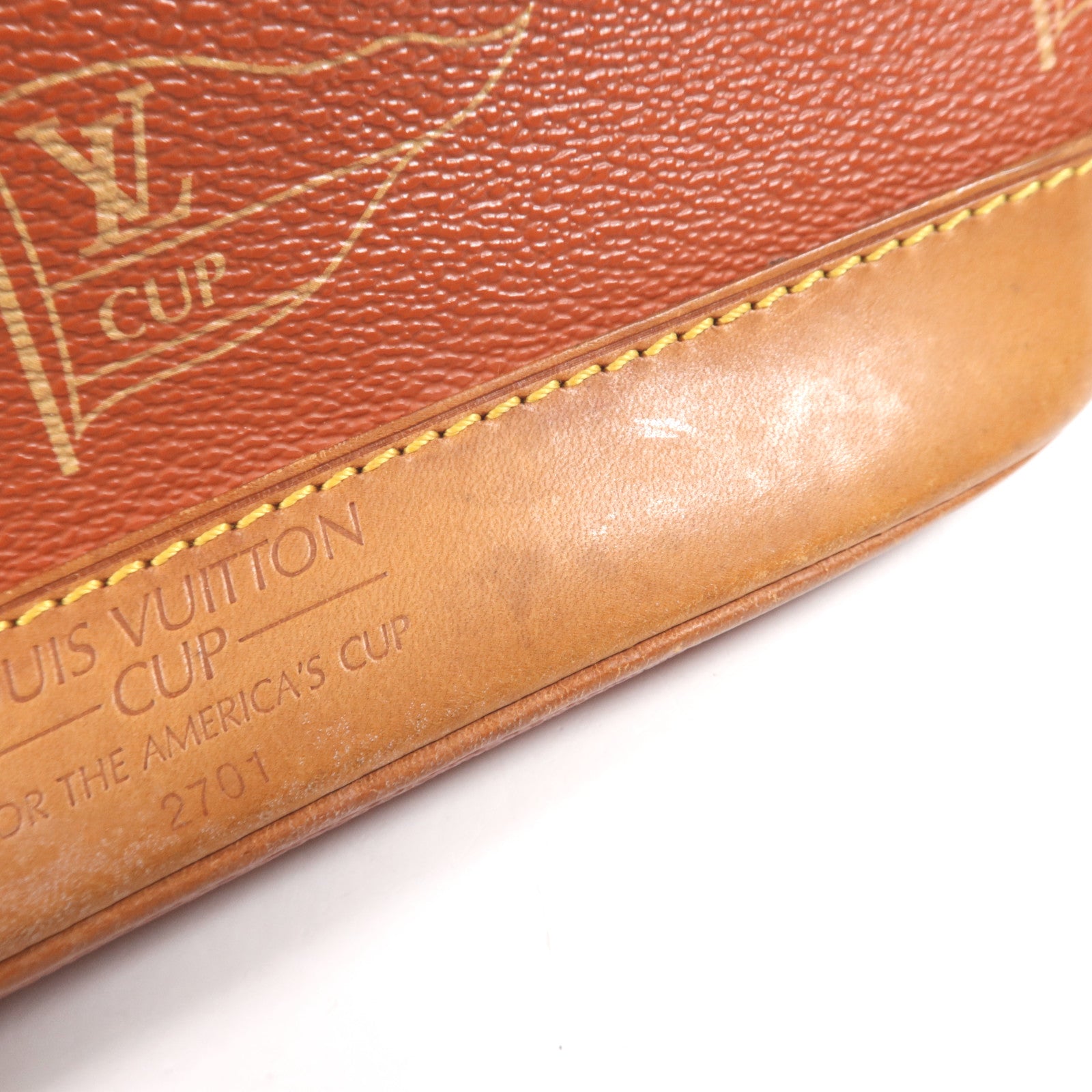 LOUIS VUITTON 塗層帆布Vintage Cup金扣肩背袋